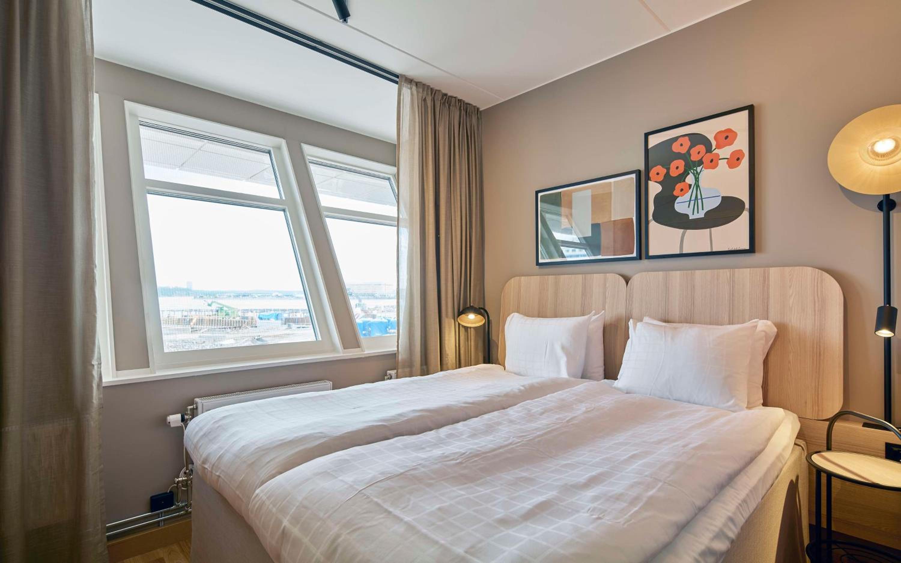 Standard Twin Room - Photo 1