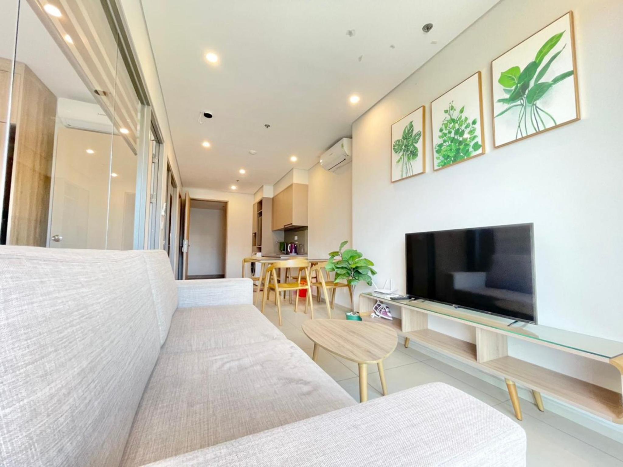 Two-Bedroom Apartment With Balcony photo 2