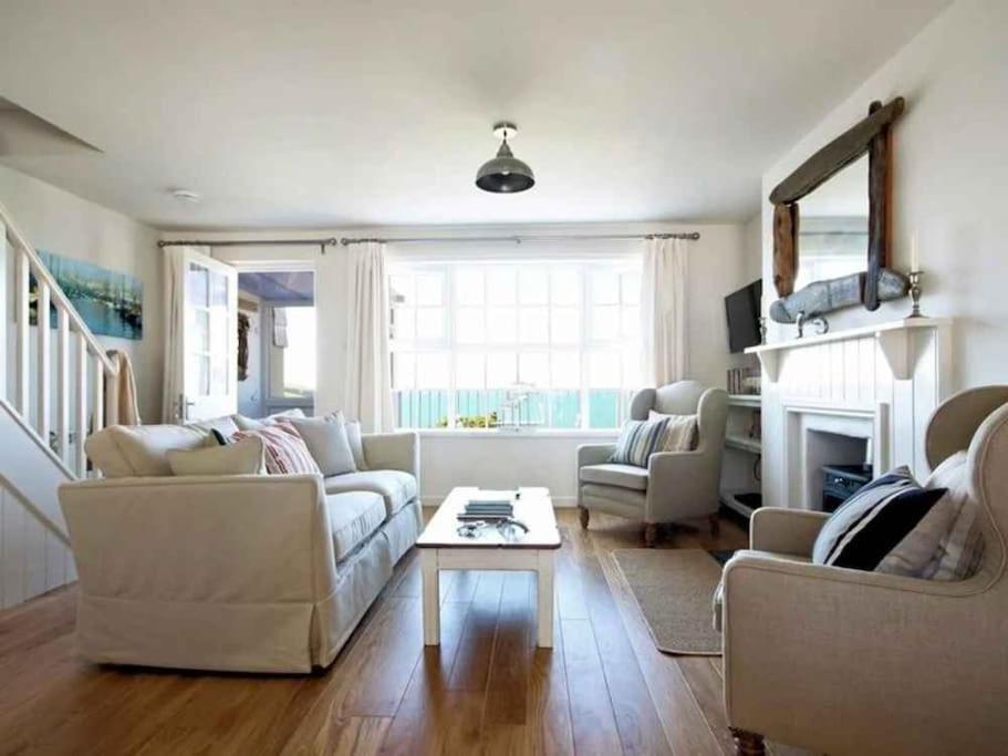 One-Bedroom House photo 3