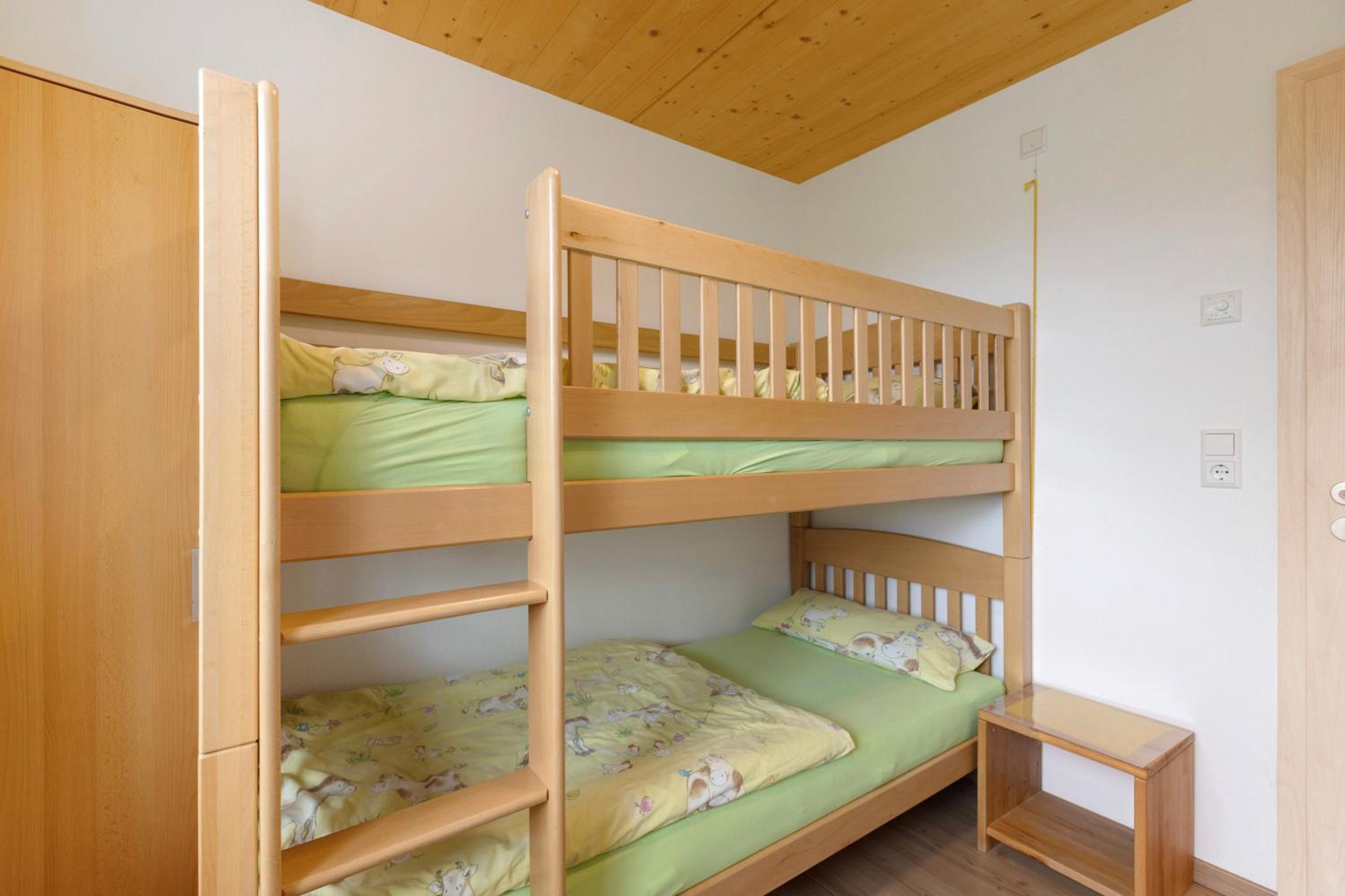 Two-Bedroom Deluxe Apartment with Garden View photo 2