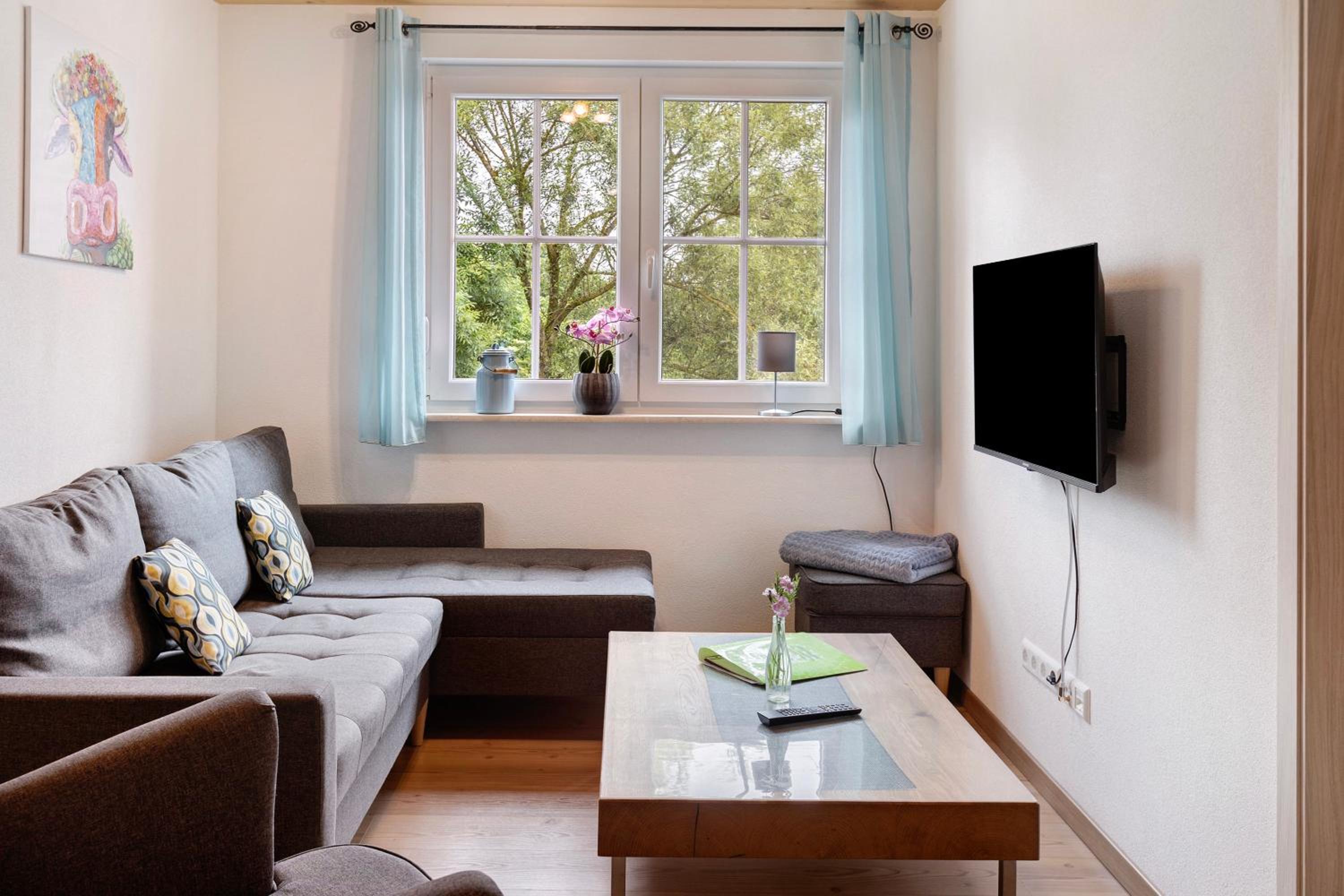 Two-Bedroom Deluxe Apartment with Garden View