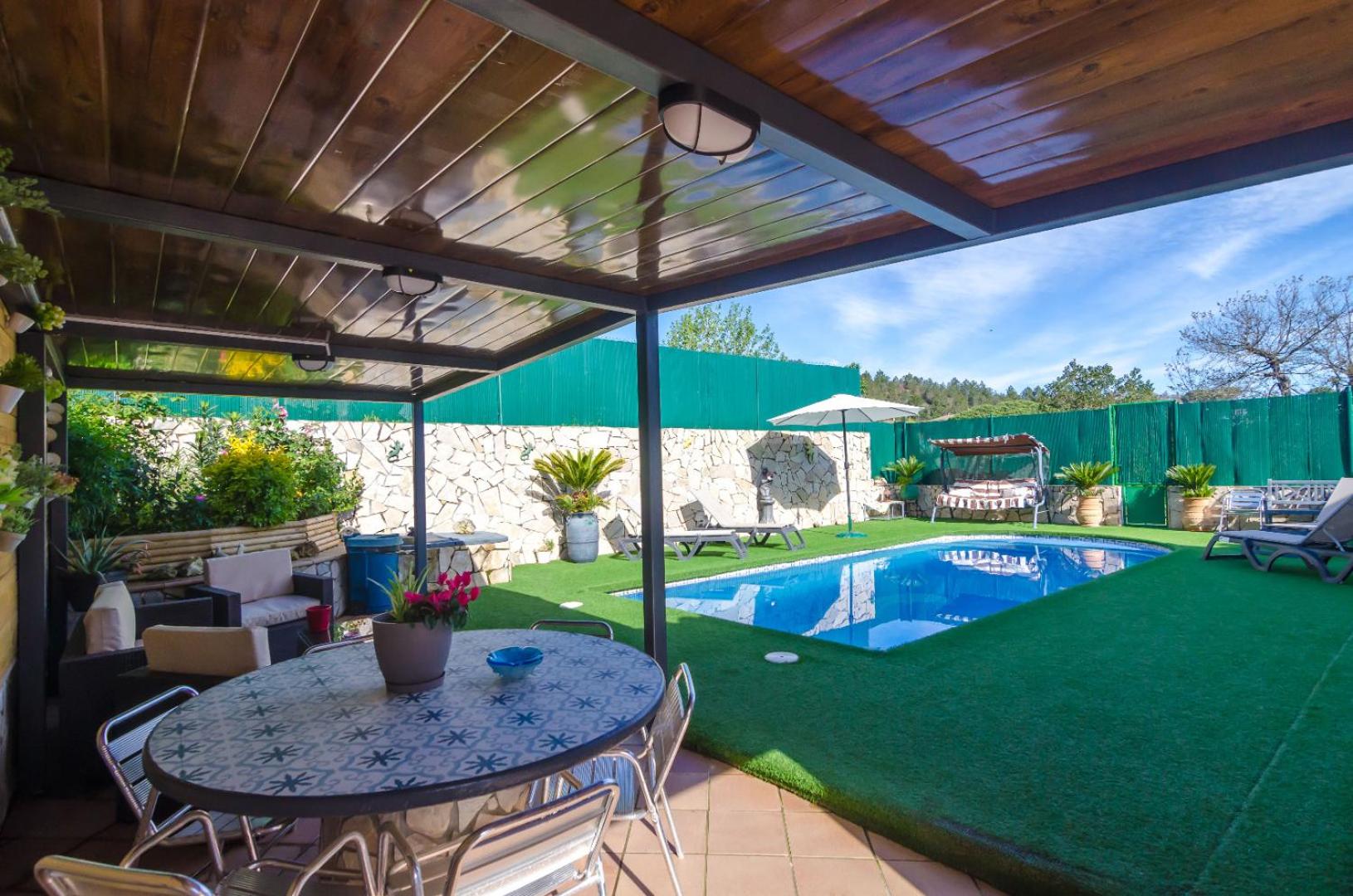 Villa with Private Pool photo 3