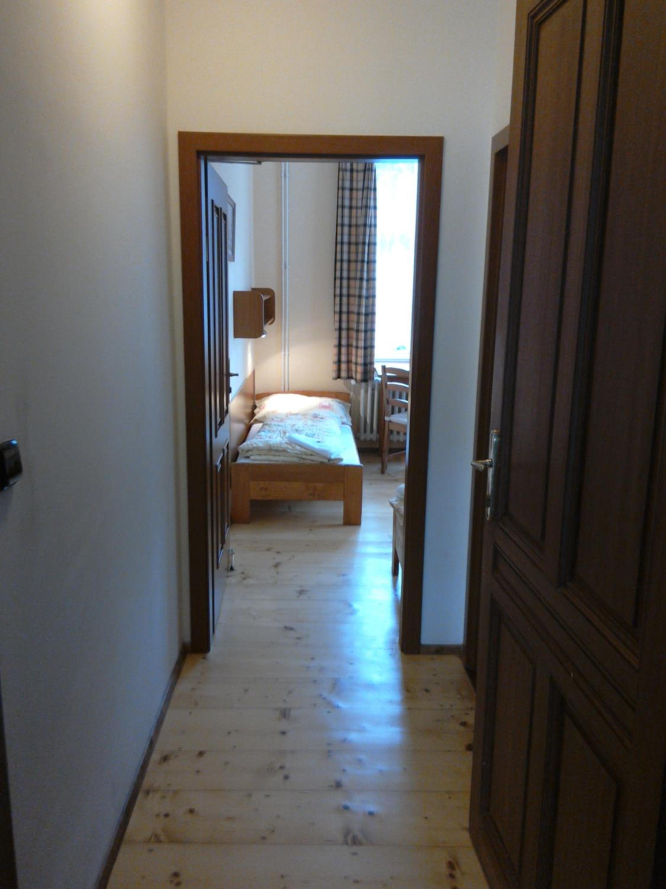 Standard Triple Room photo 2