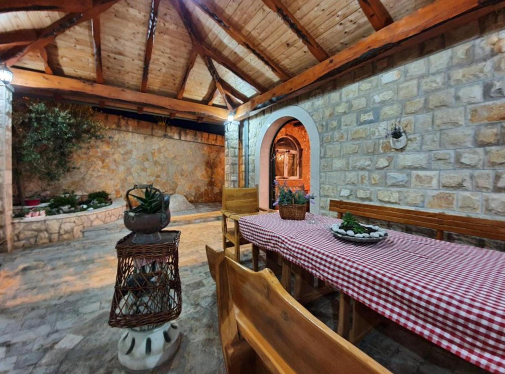 Three Bedroom photo 2
