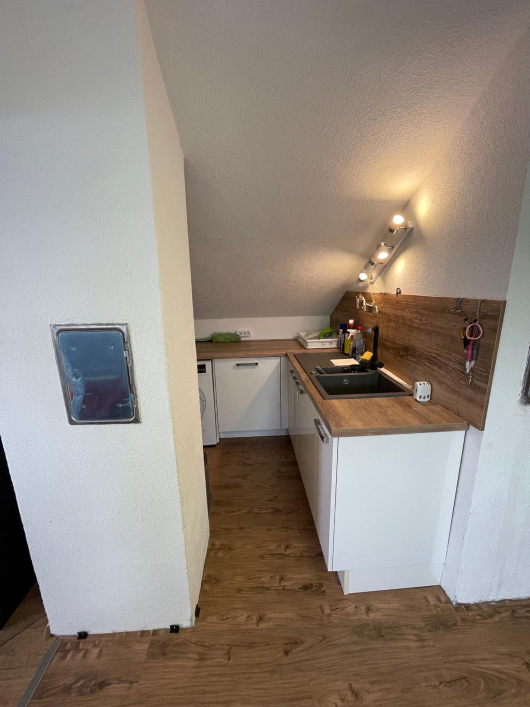 One-Bedroom Apartment photo 2