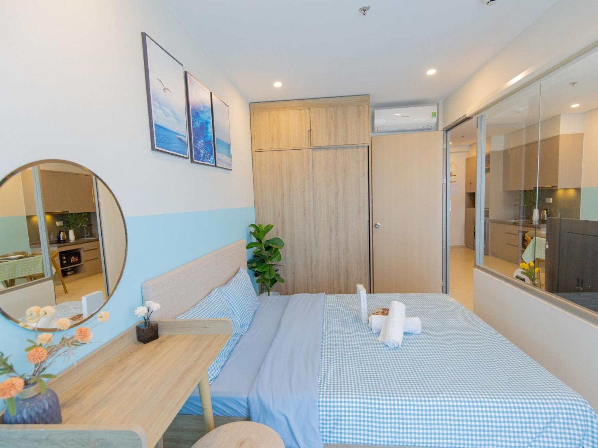 Two-Bedroom Apartment With Balcony And Sea View photo 3