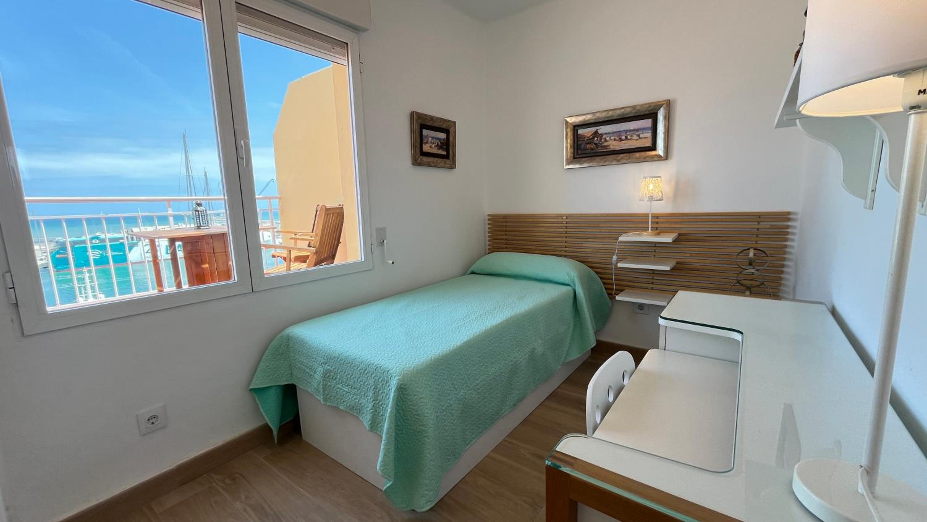 Apartamento con vista al mar