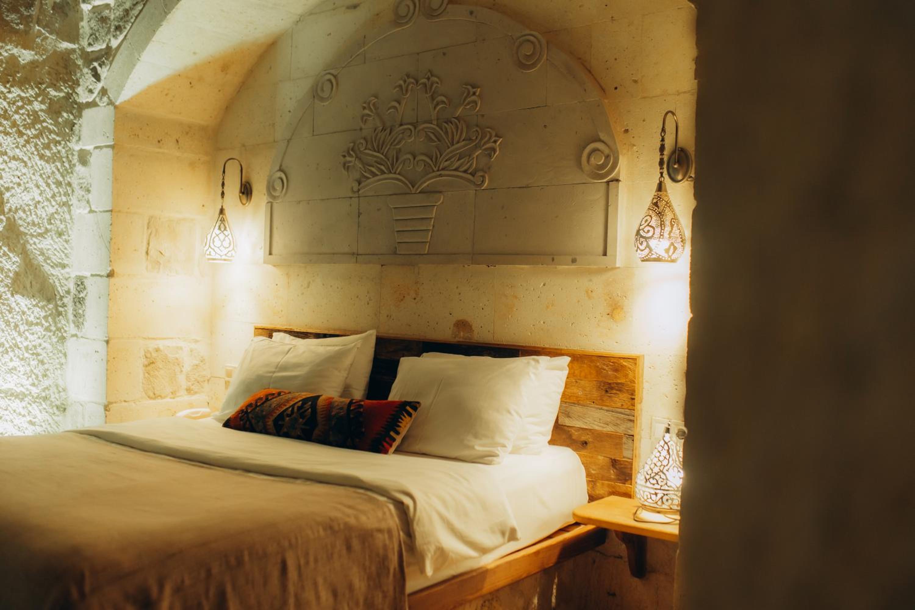 Deluxe Suite - Photo 1
