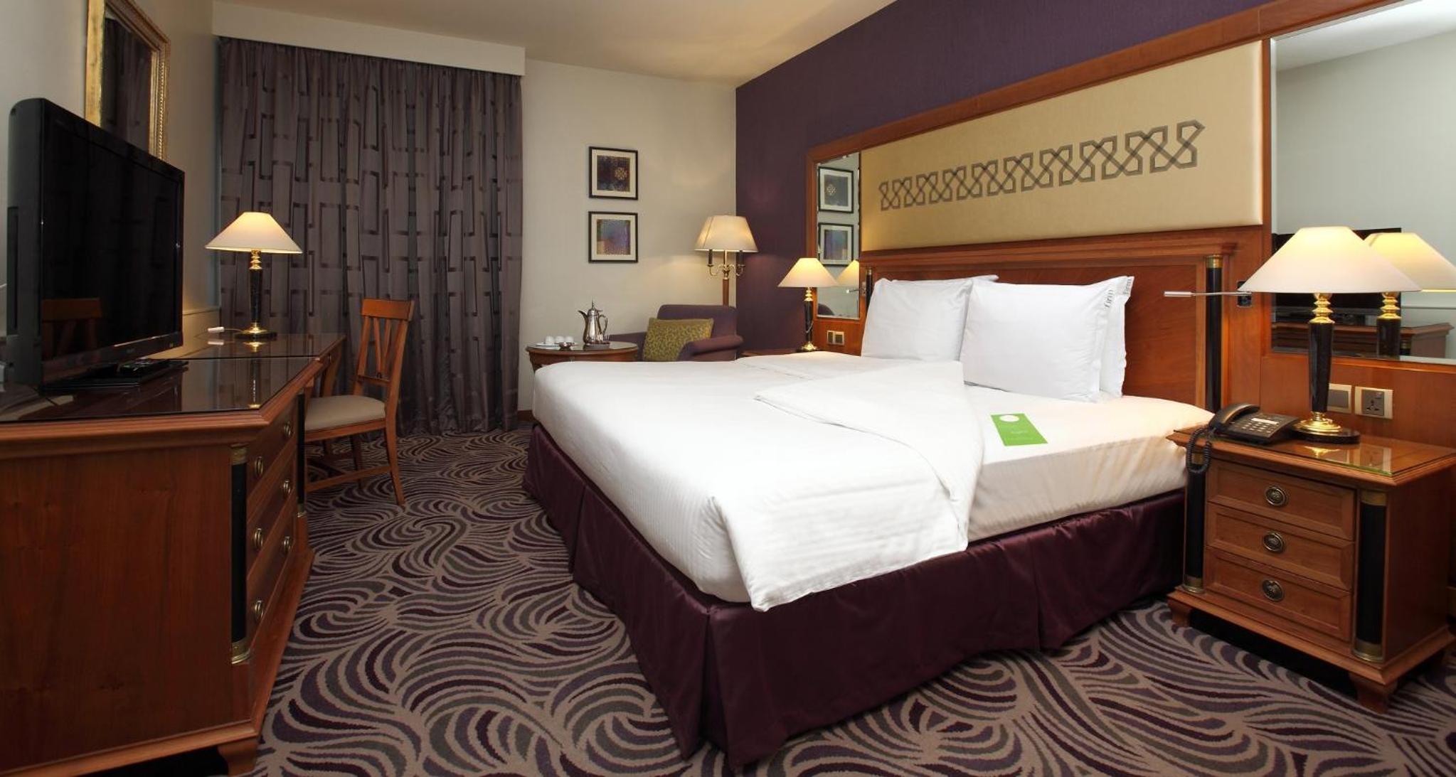 Standard King Room