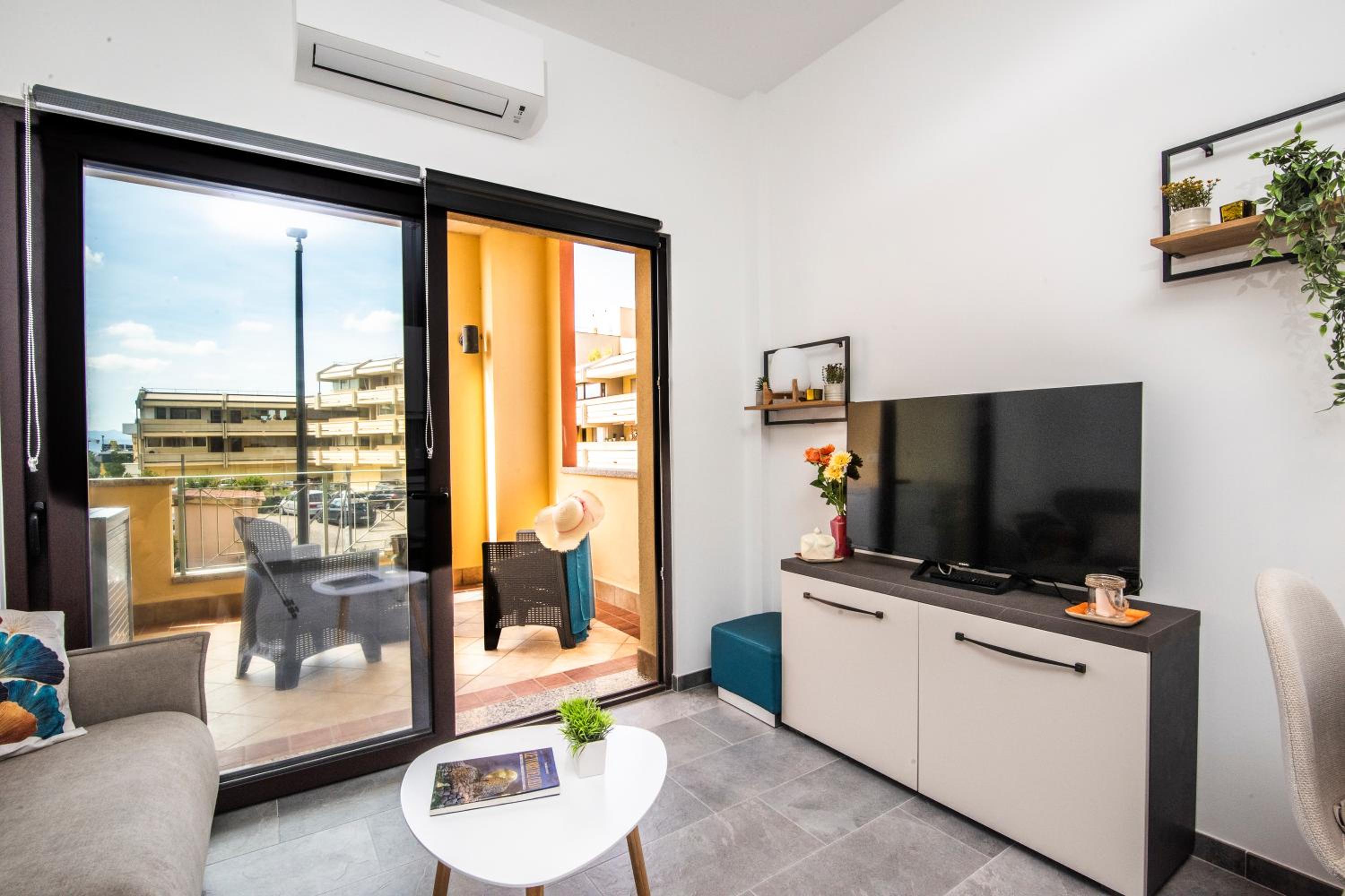 Studio with Balcony