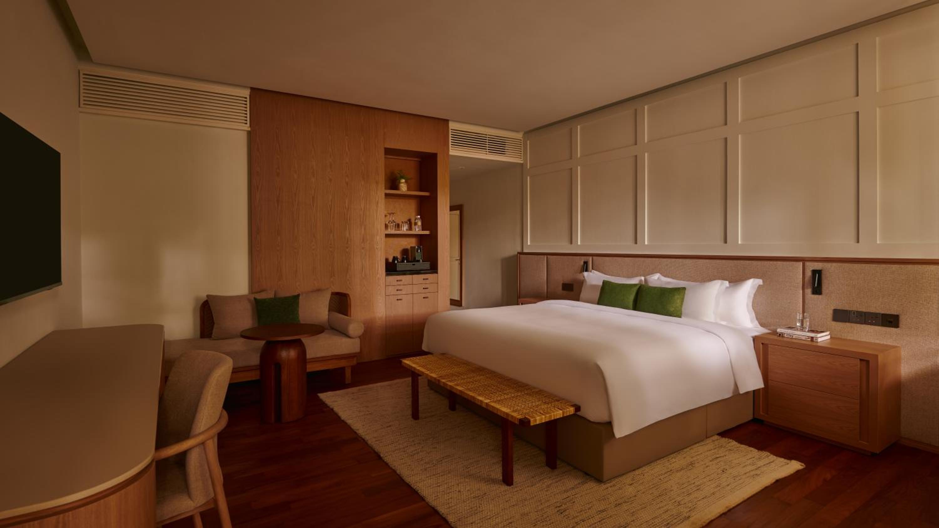 Courtyard Suite with Private Jacuzzi