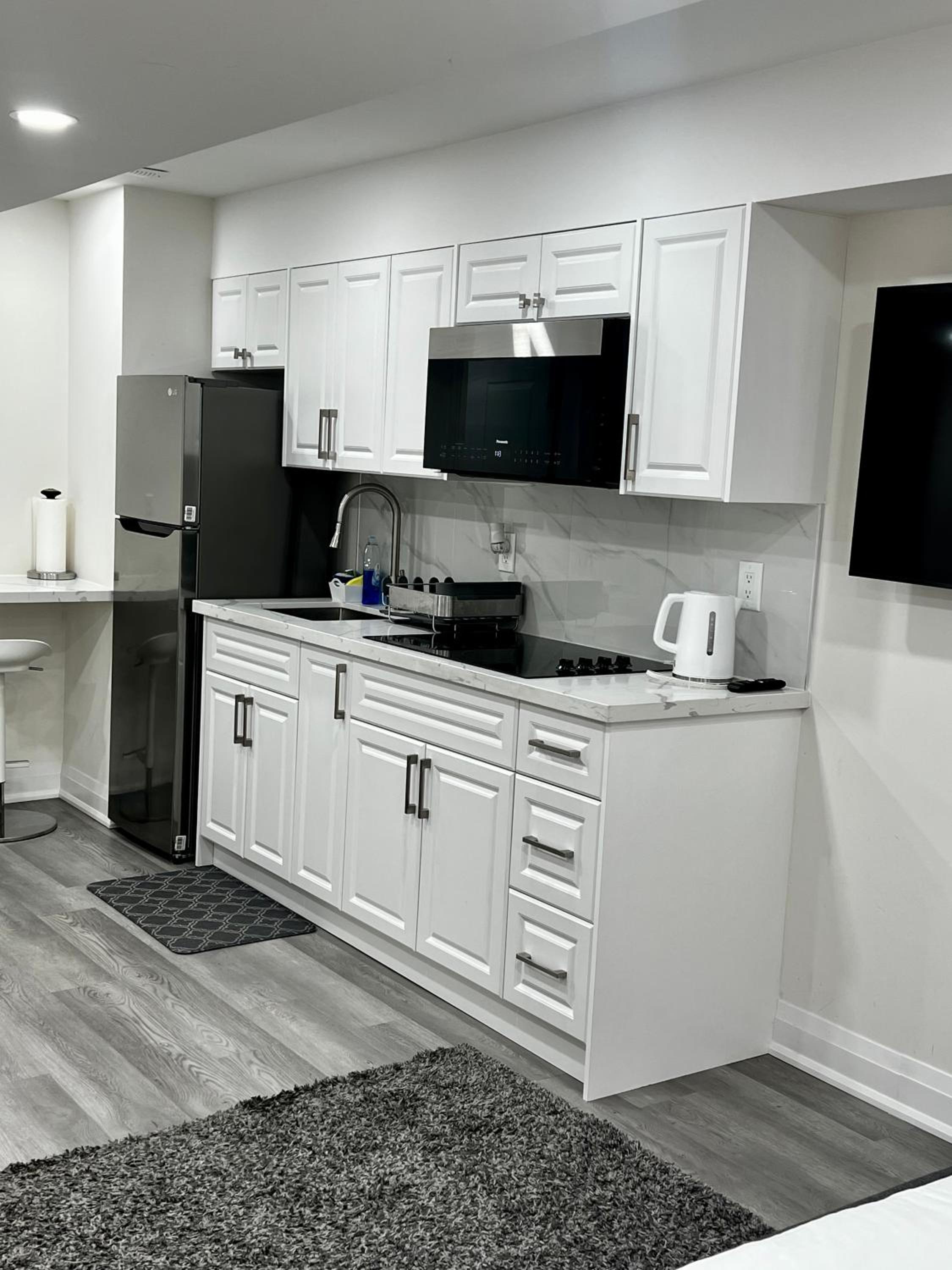 Apartment photo 1