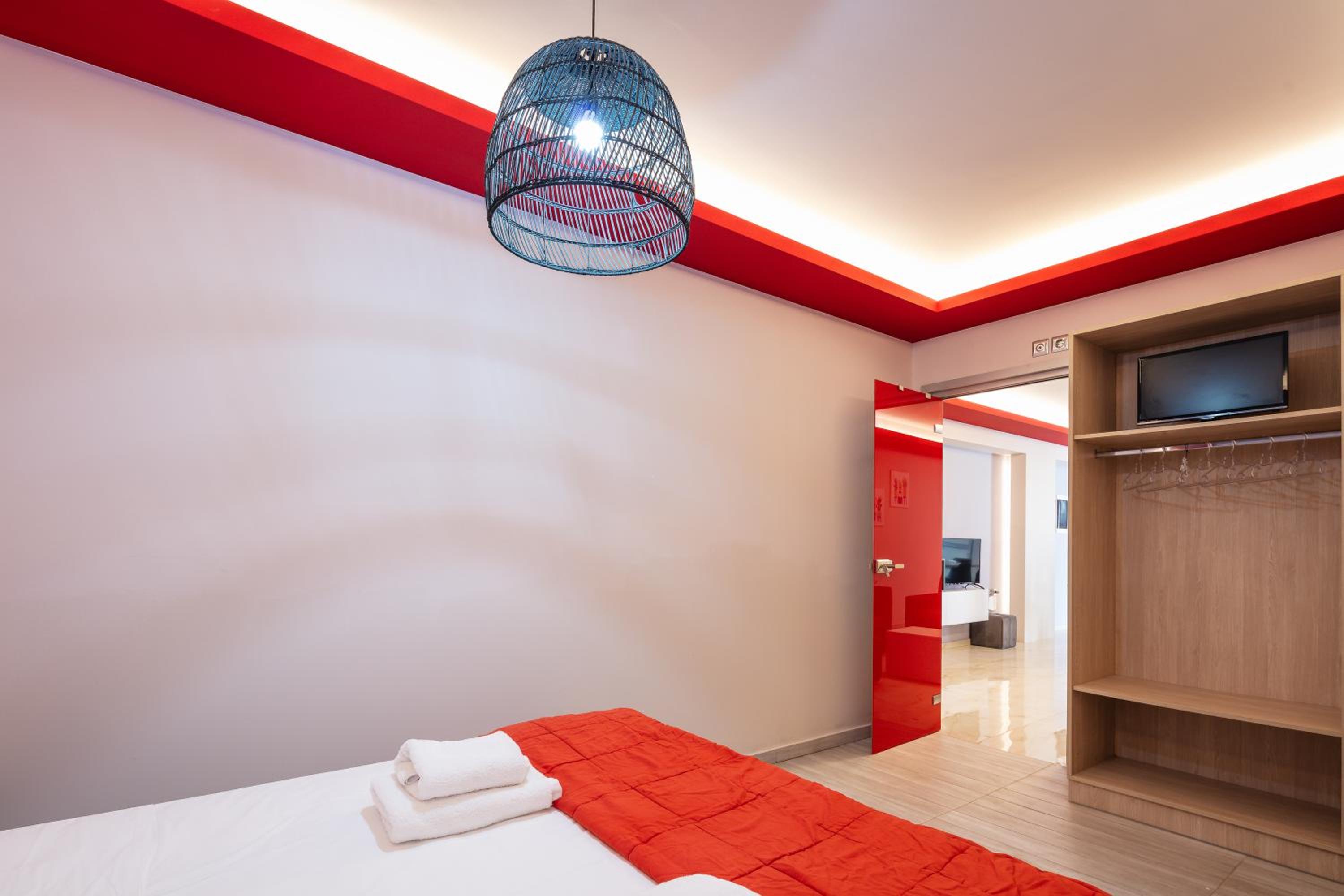 Deluxe Double or Twin Room photo 3