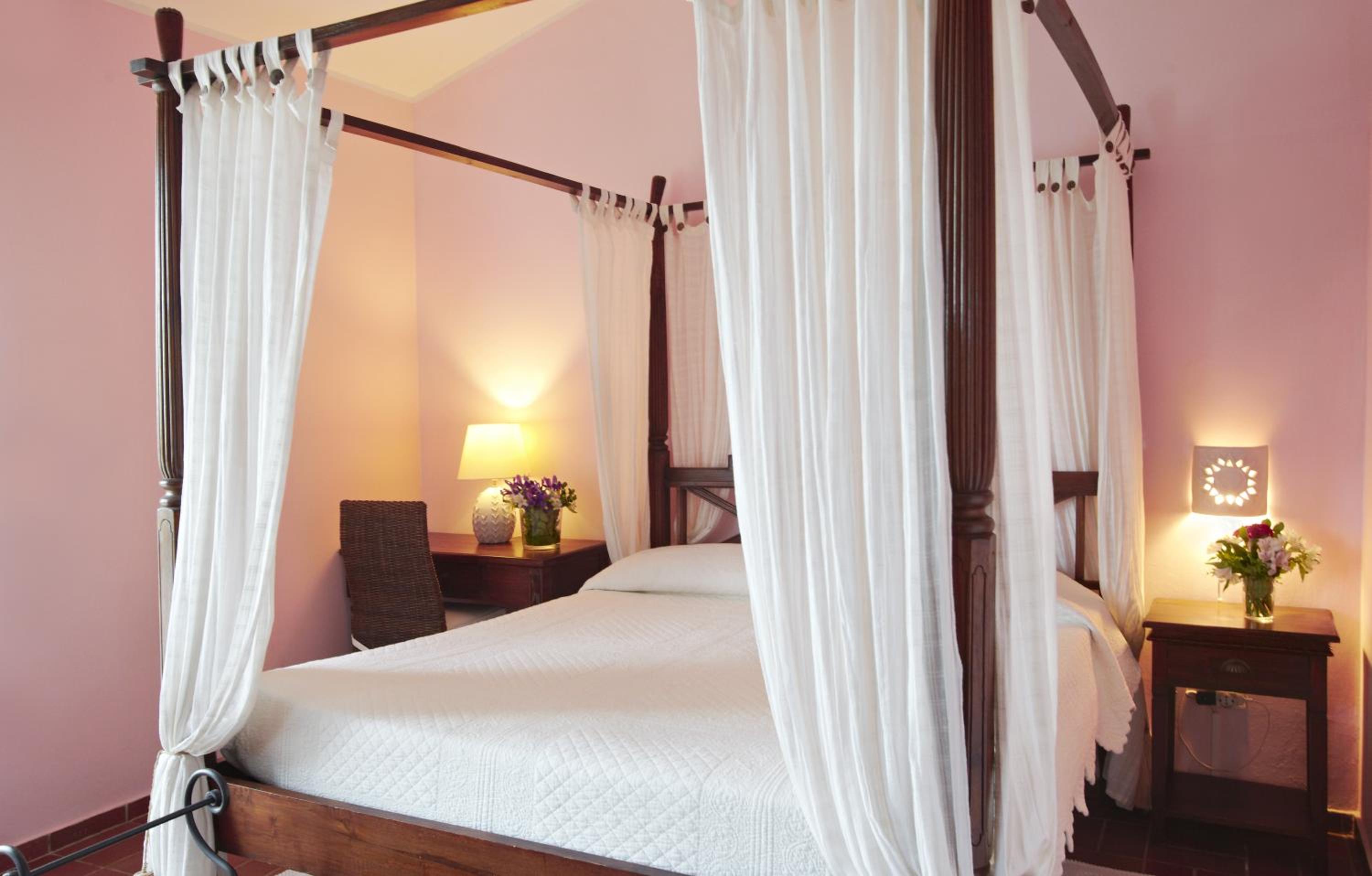 Deluxe Double or Twin Room photo 3