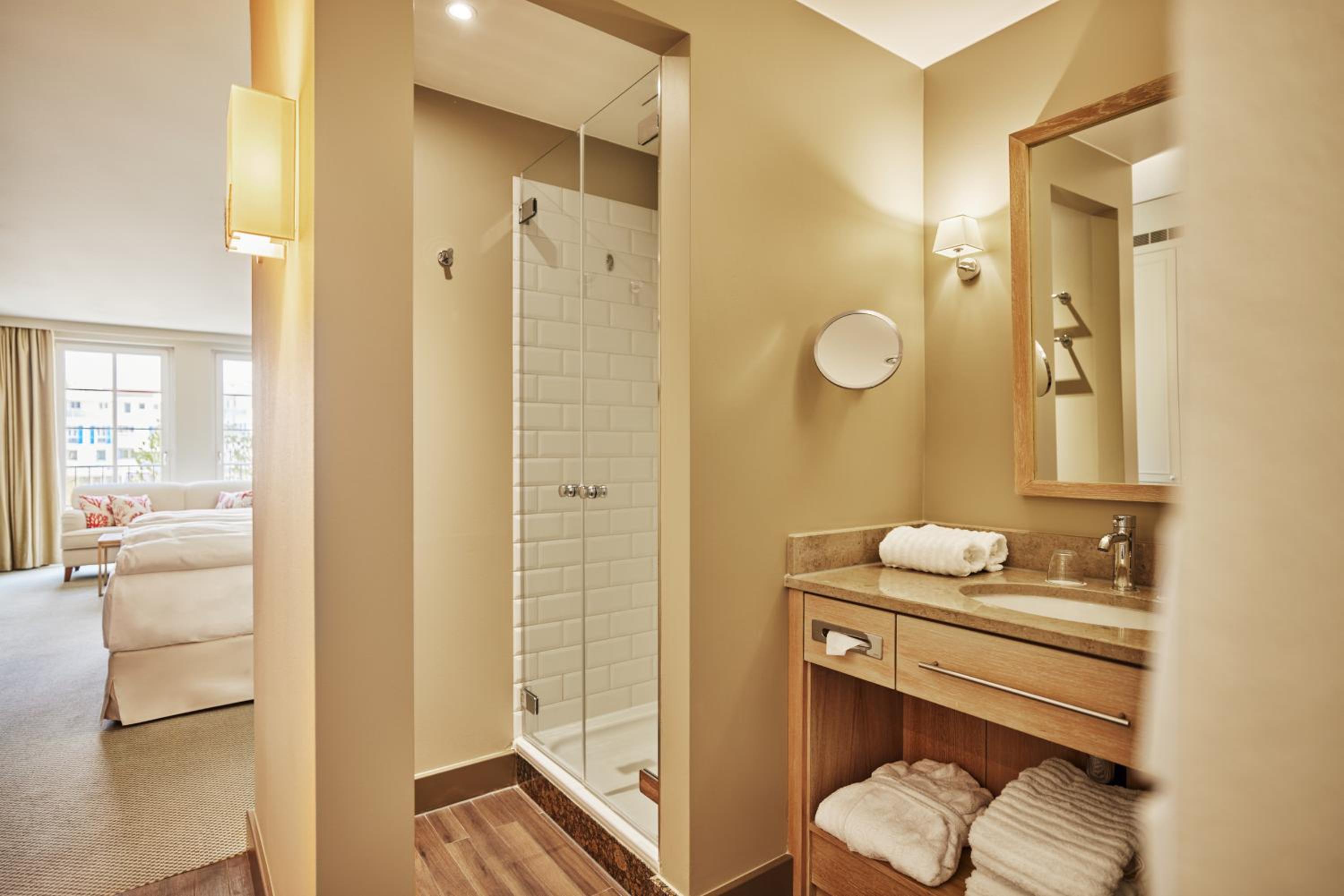 Double Room landside without balcony