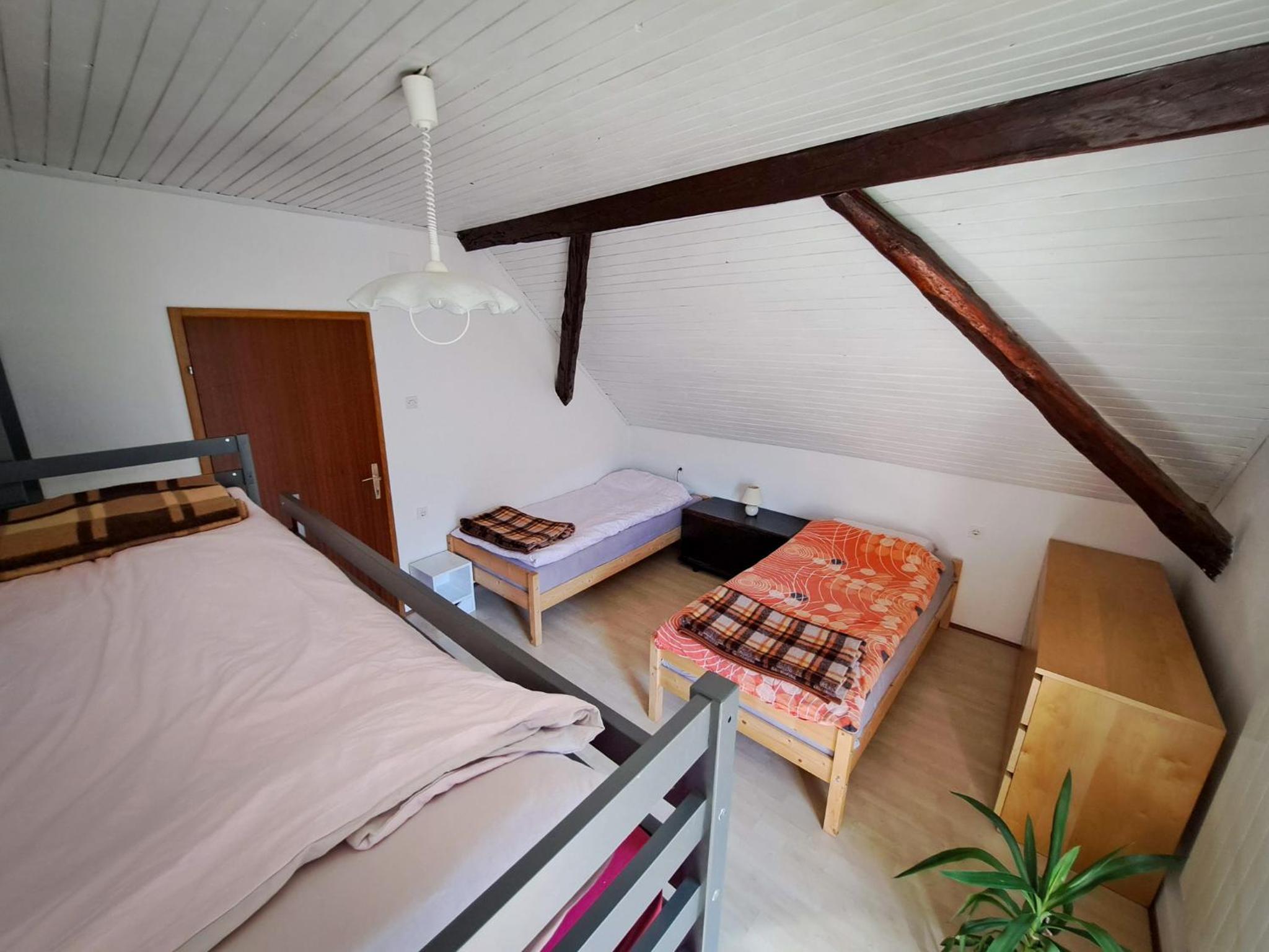 Bed in 4-Bed Mixed Dormitory Room