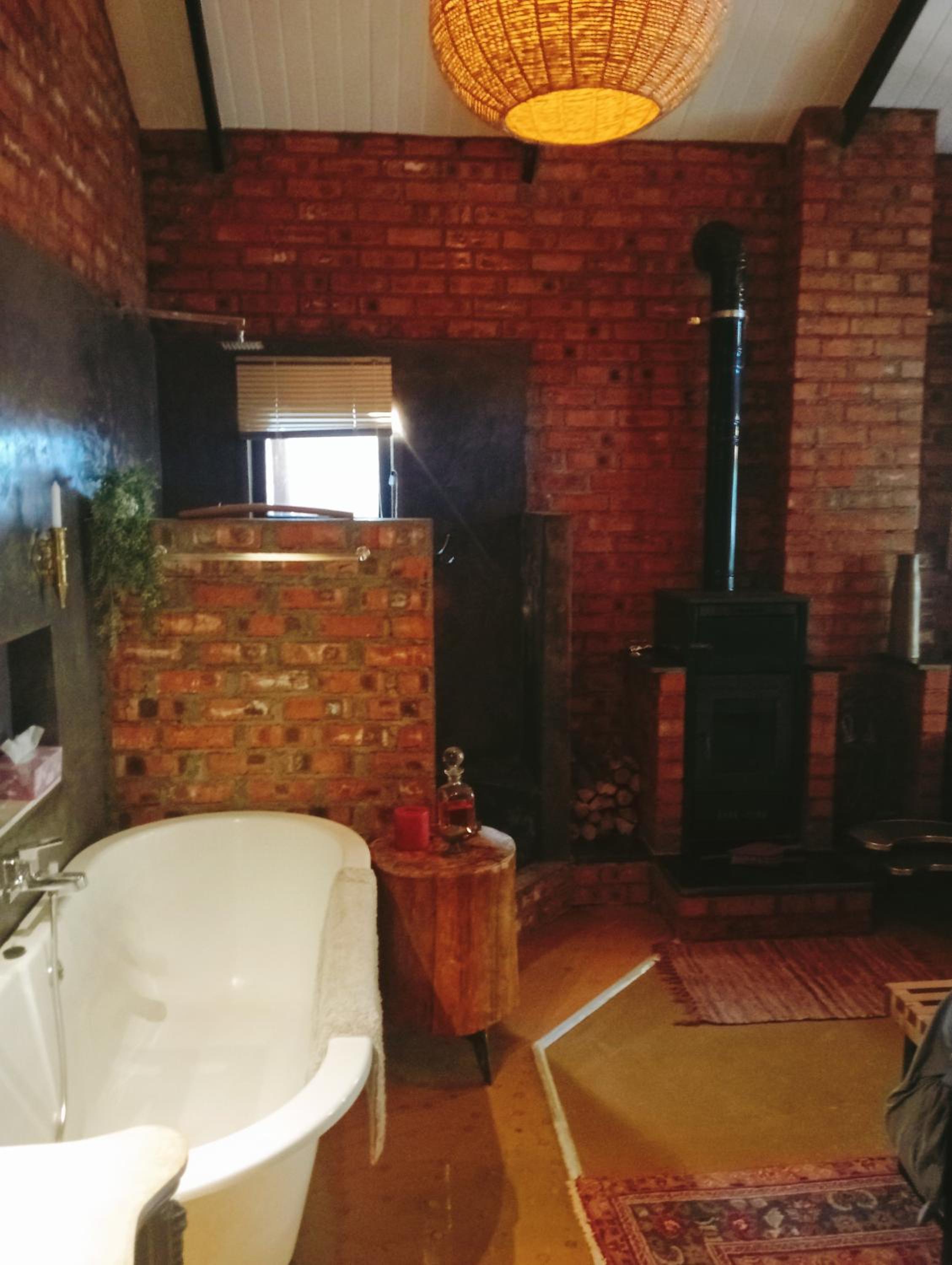 Studio with Balcony - Photo 22