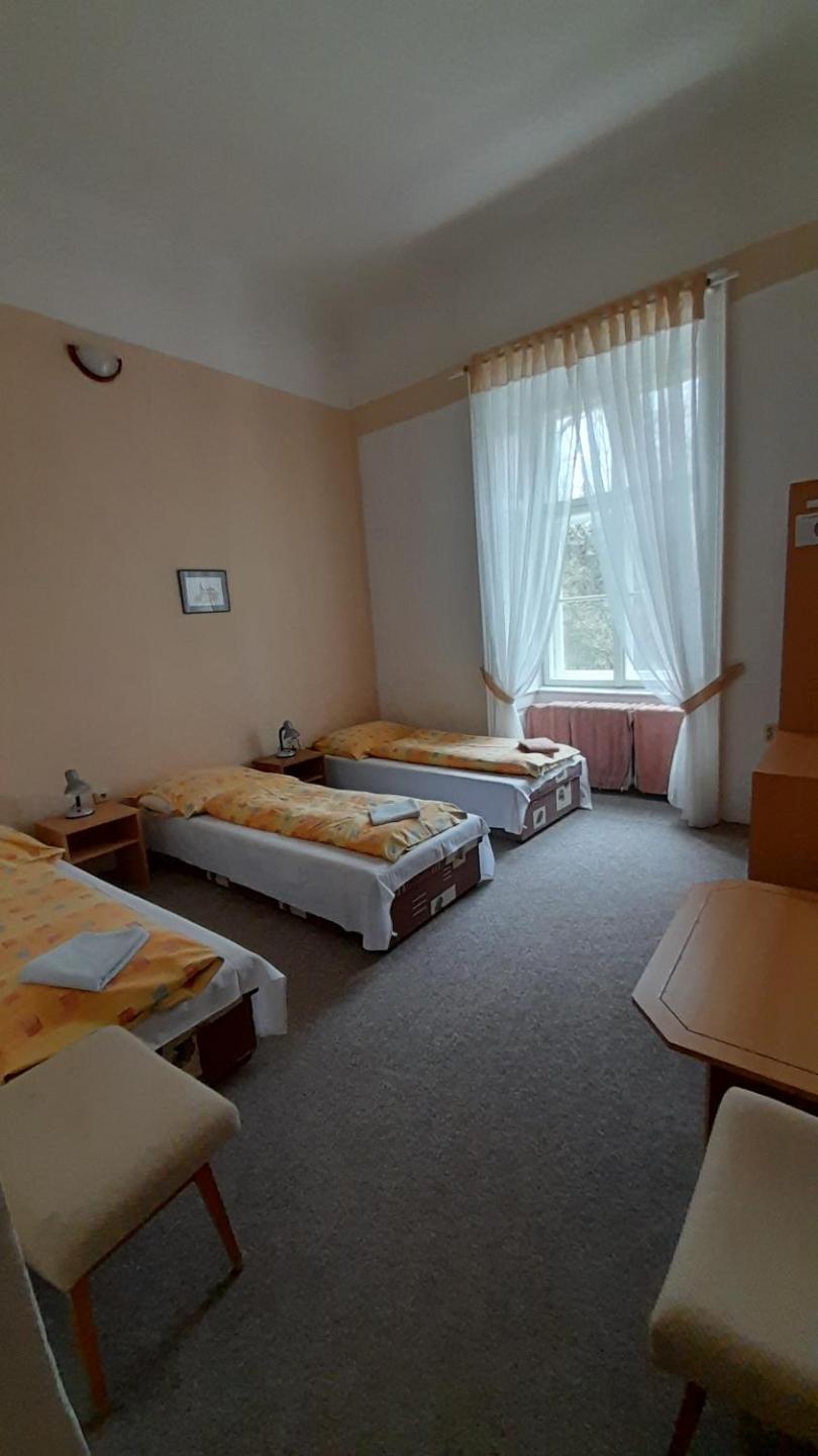 Triple Room with Shared Toilet photo 1