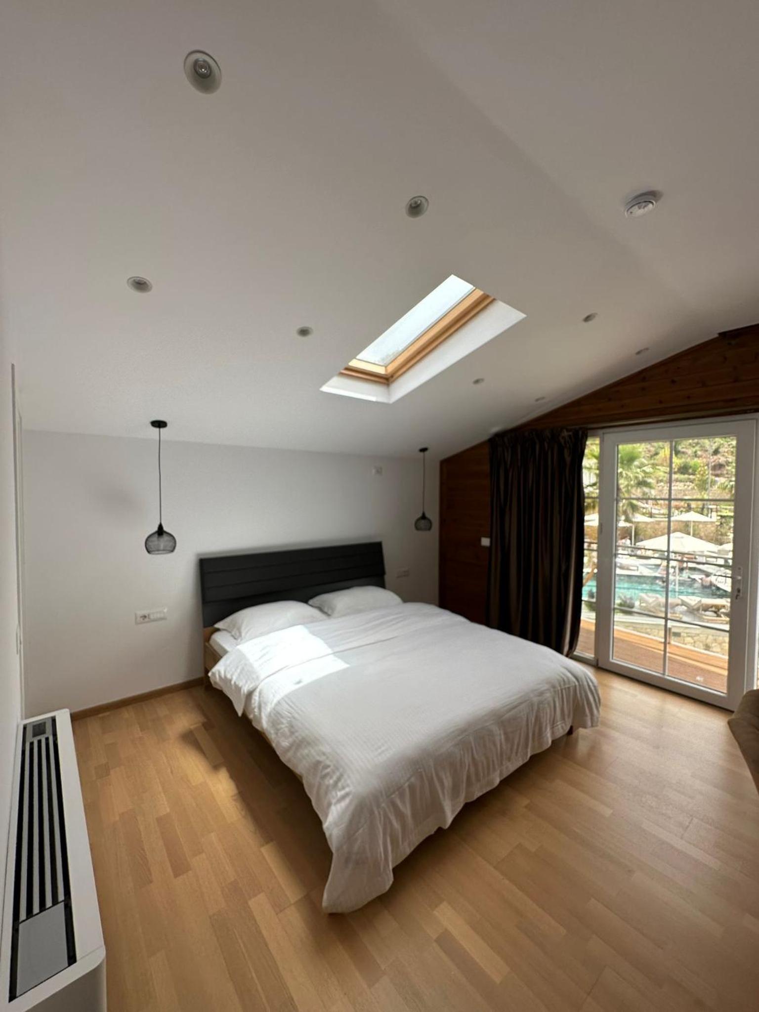 Double Room with Pool View