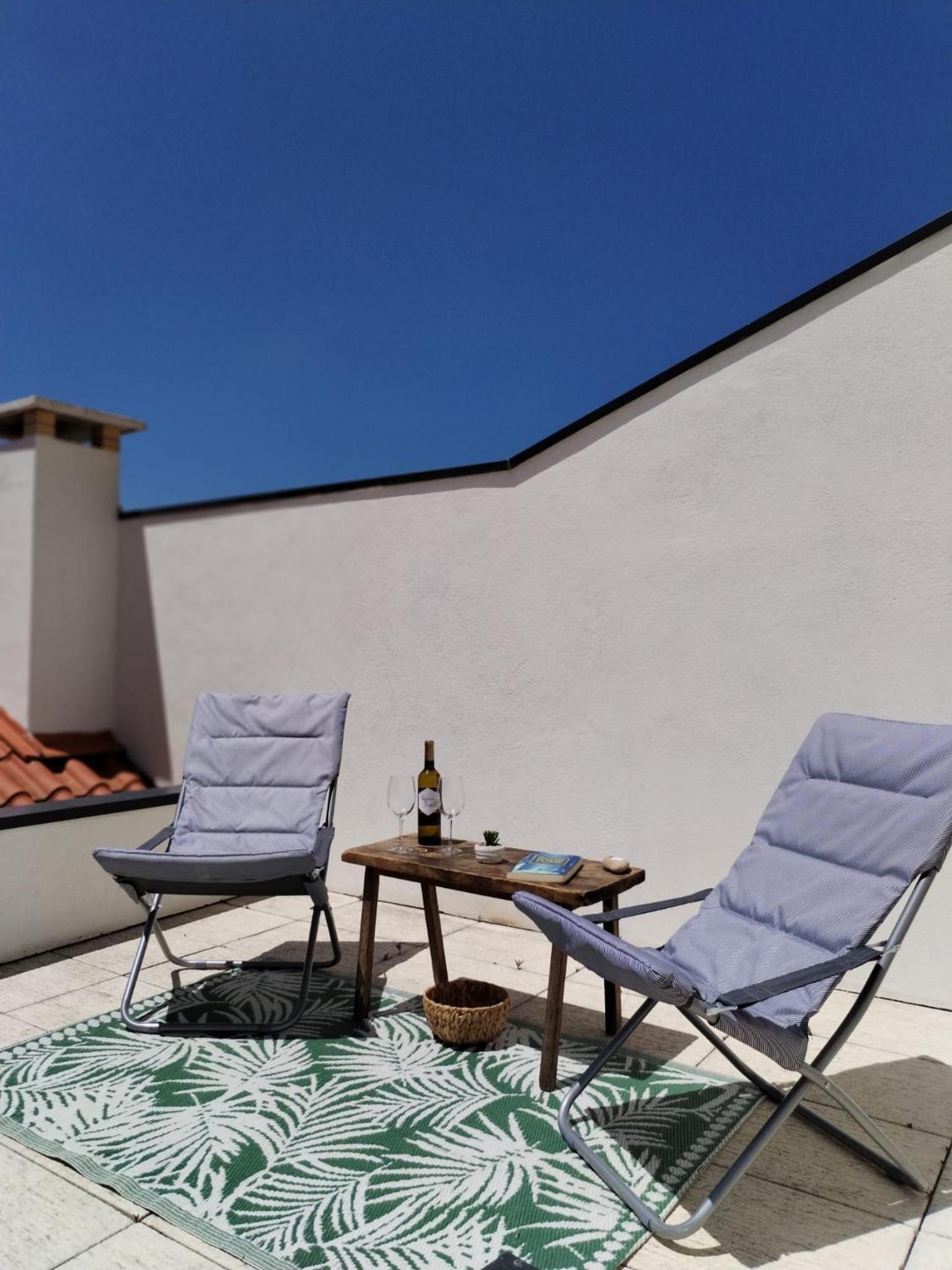 Apartment with Terrace photo 3