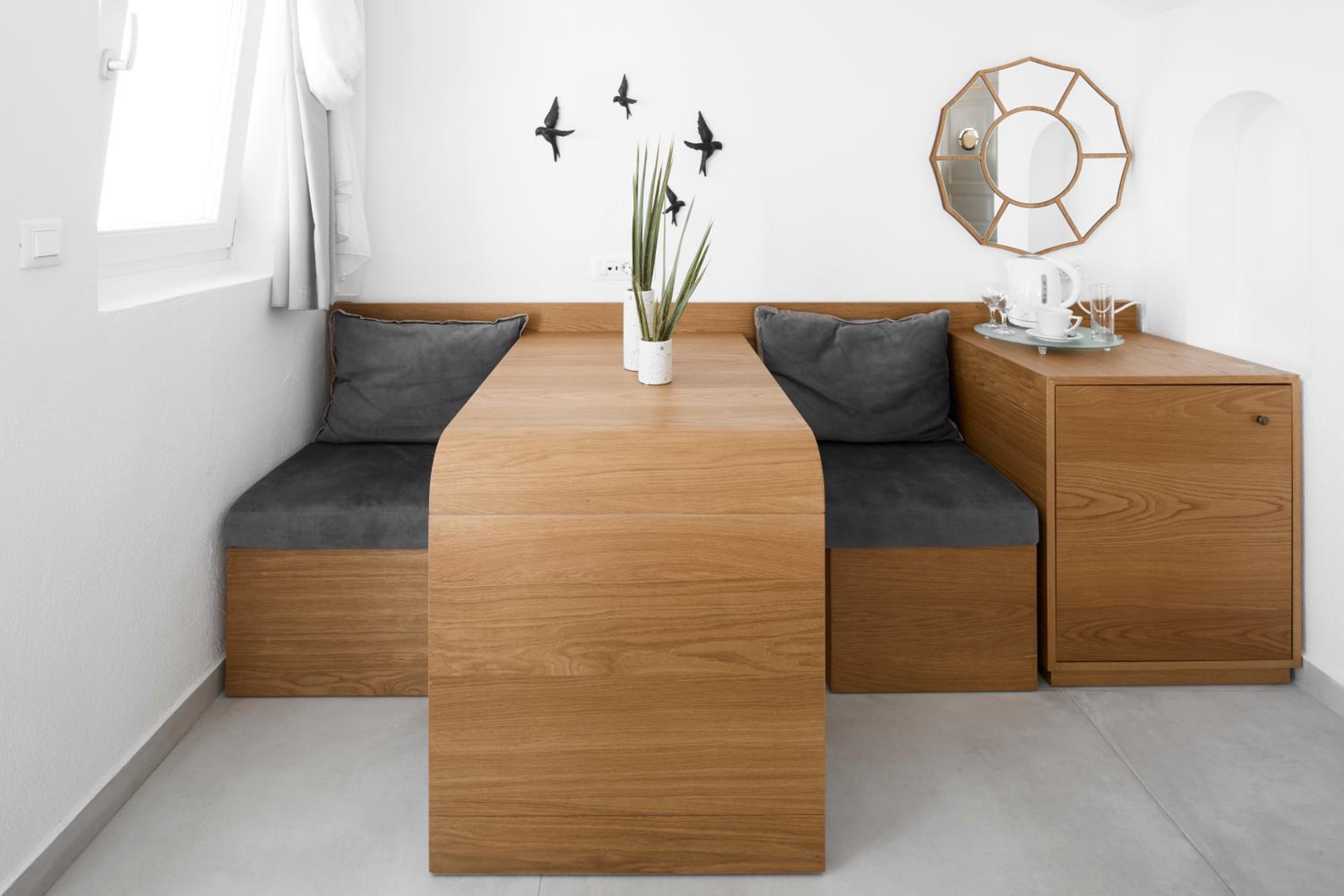 Superior Room with Caldera View photo 2