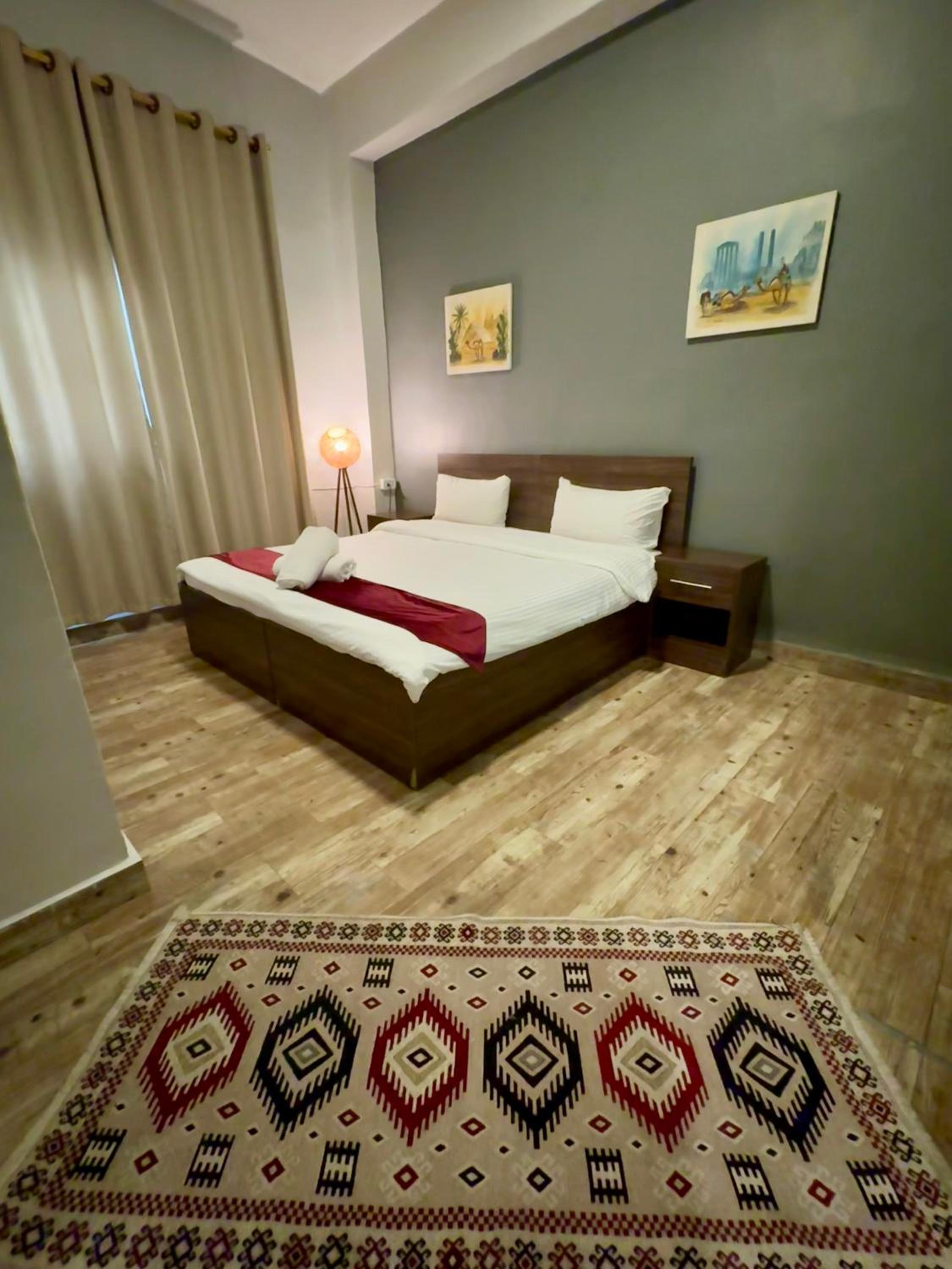 Double Room - Photo 4