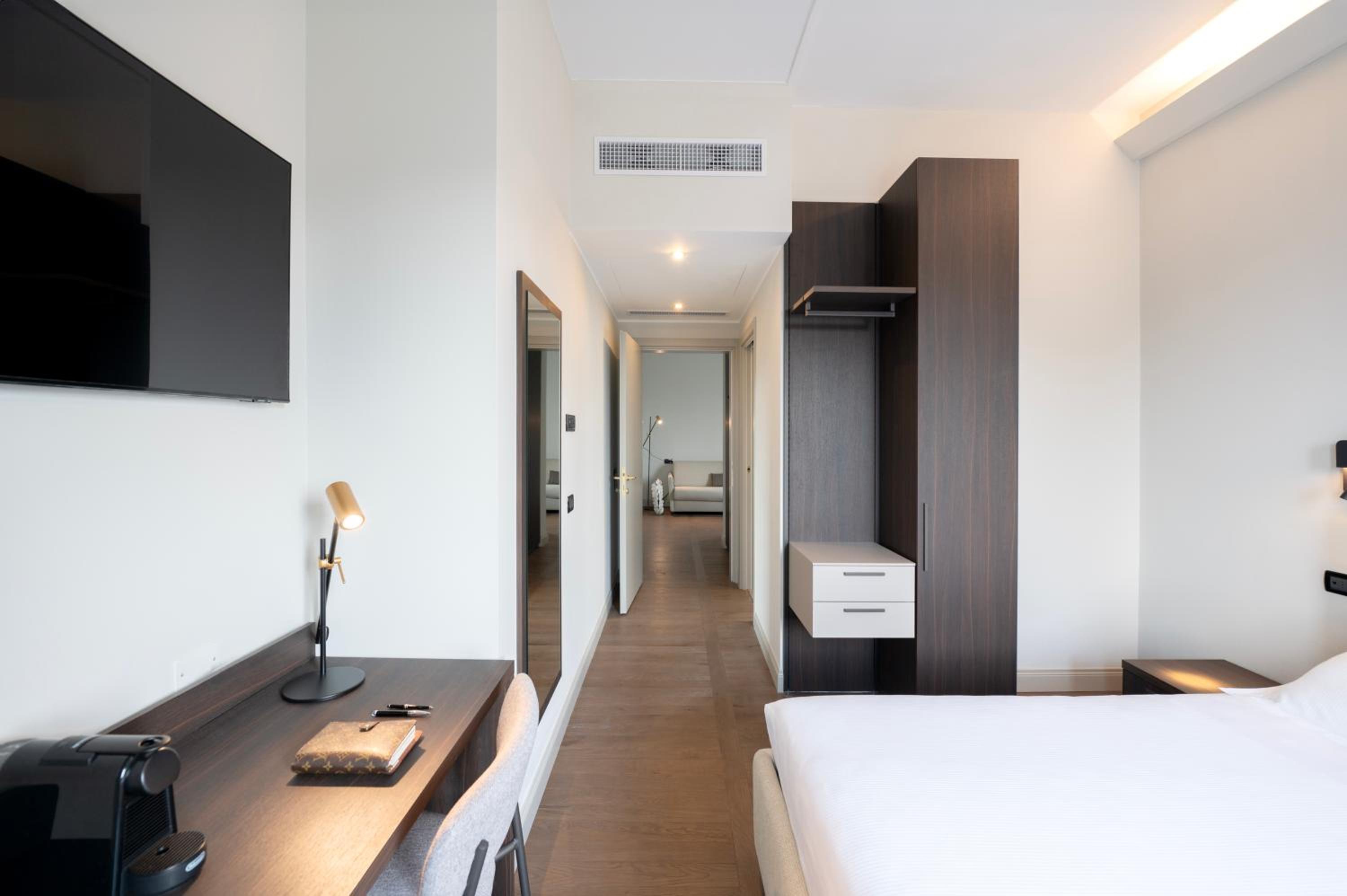 Junior Suite - Photo 3