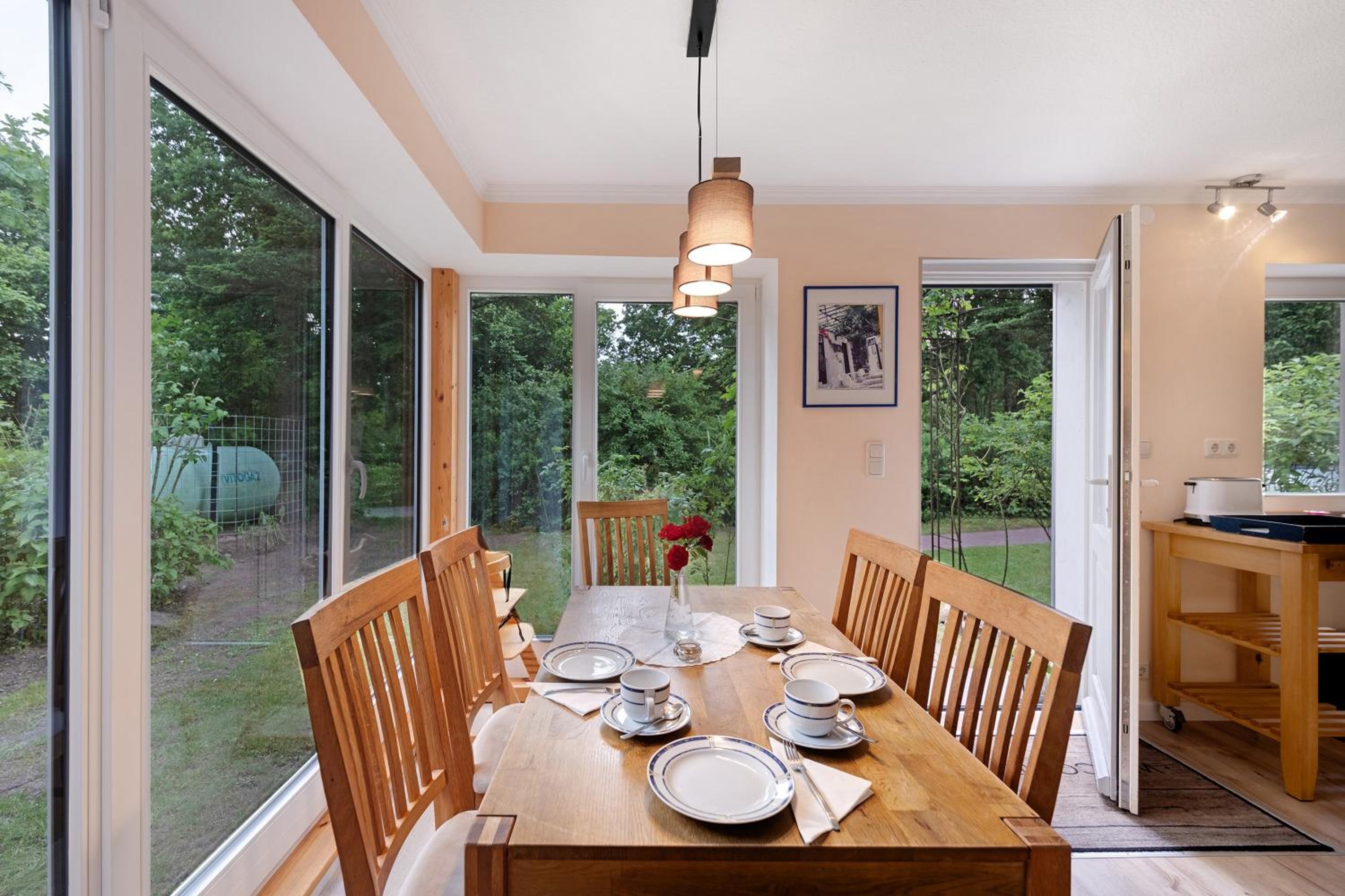 Three-Bedroom House photo 3