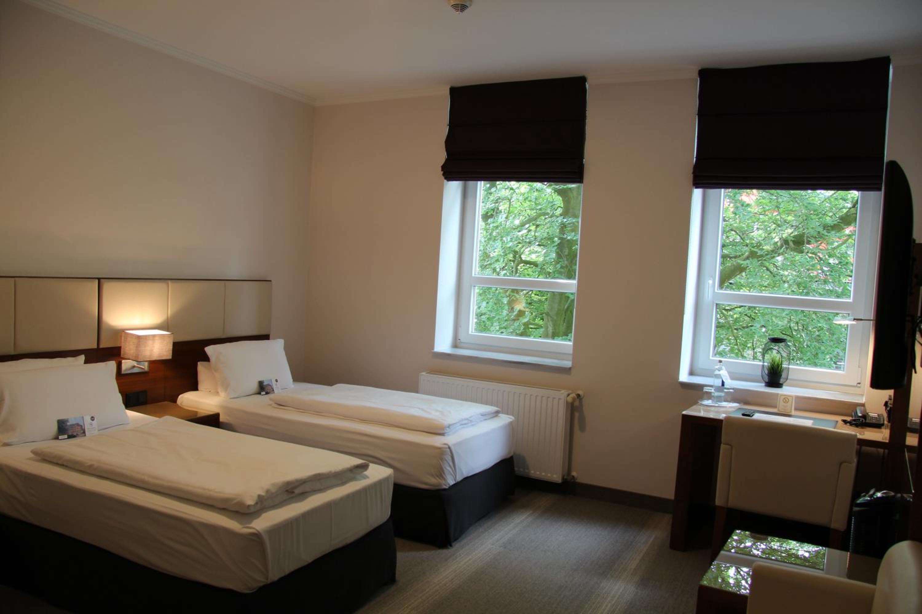 Double Room - Photo 7