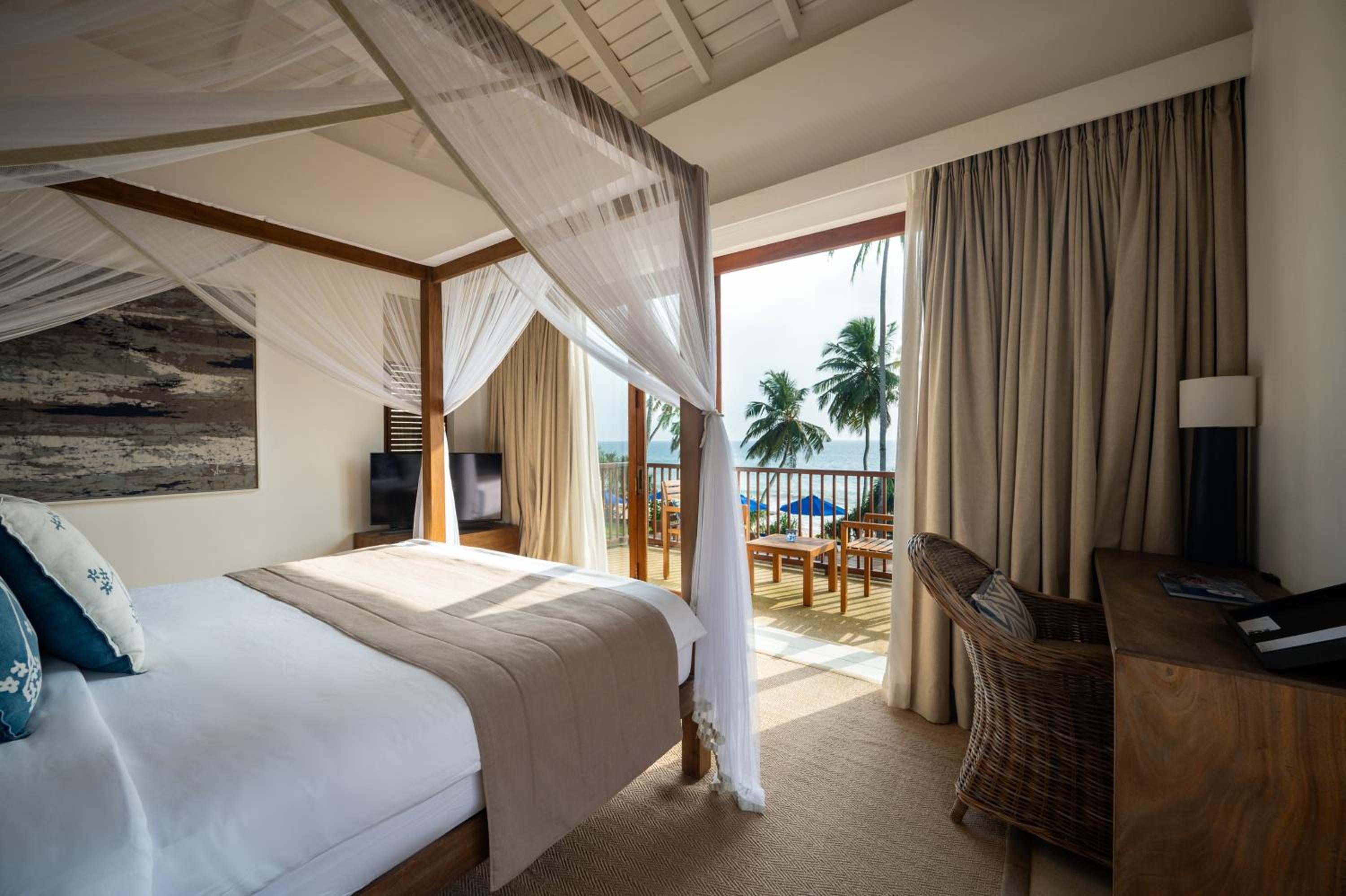 Double Room with Sea View photo 2