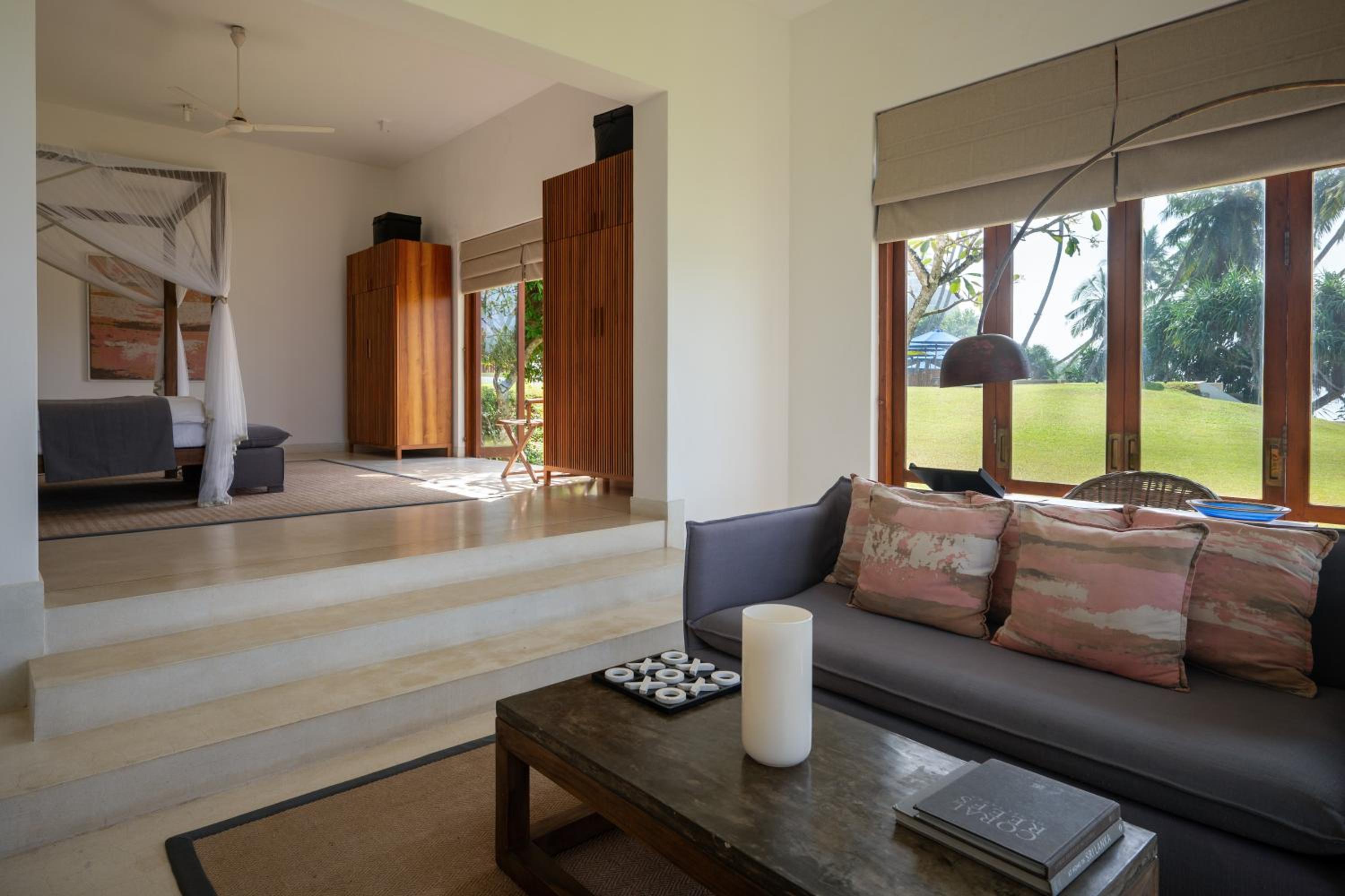 Deluxe Suite with Sea View photo 2