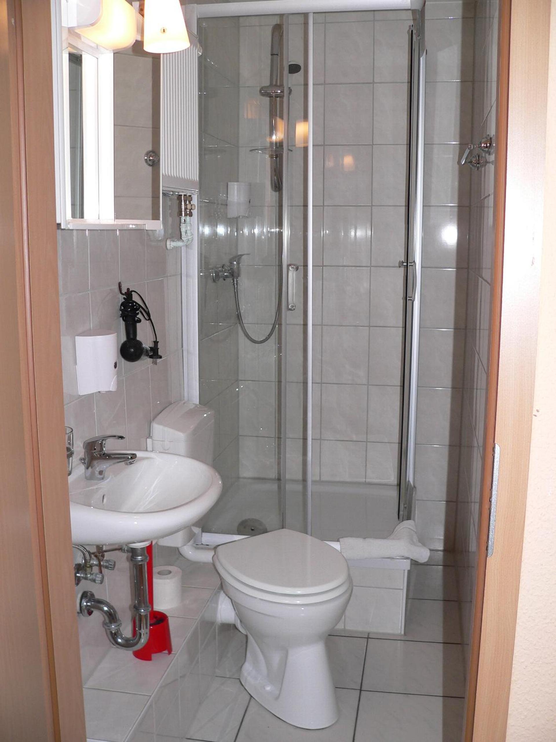 Twin Room - Photo 2