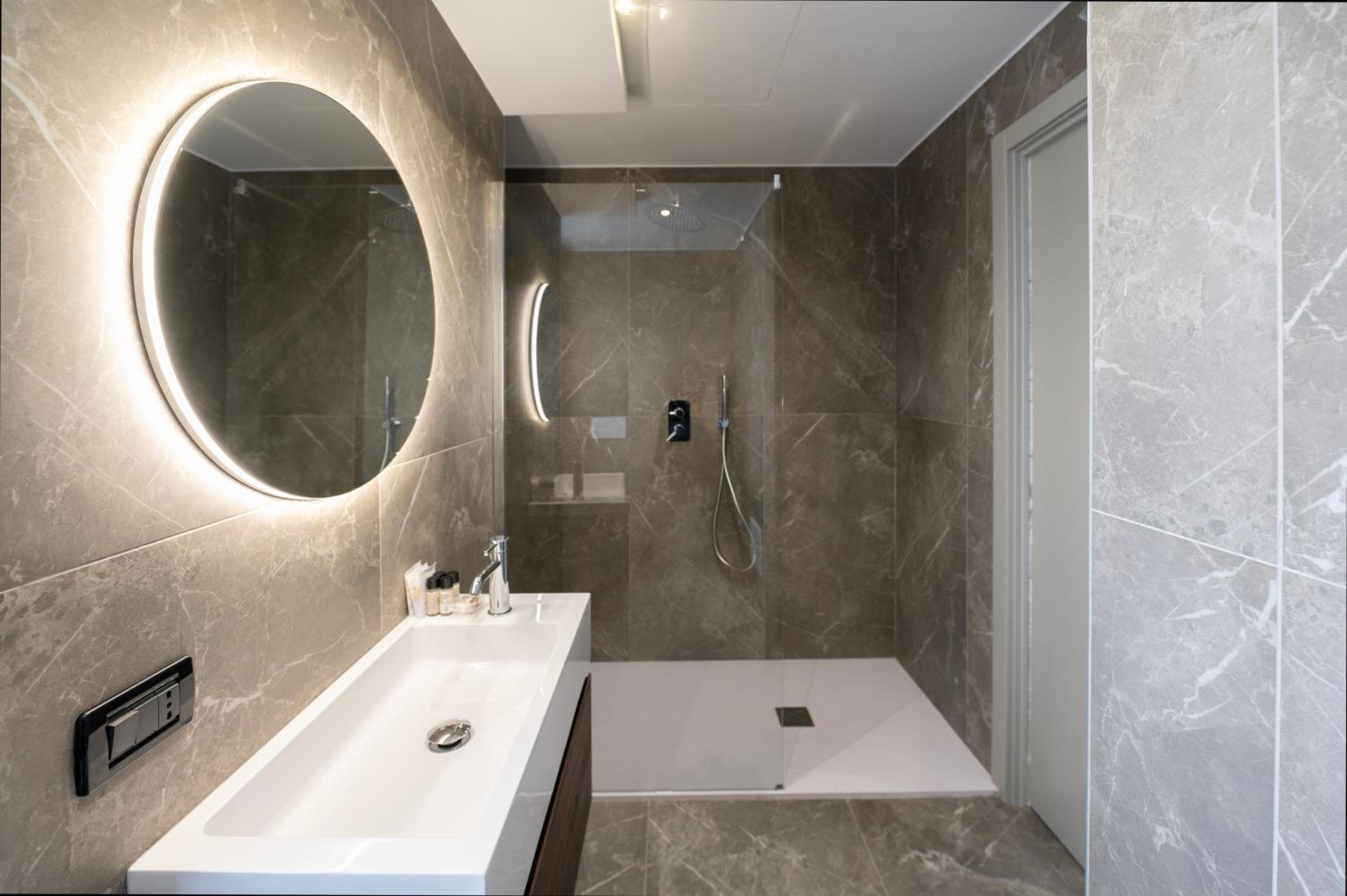 Junior Suite - Photo 8