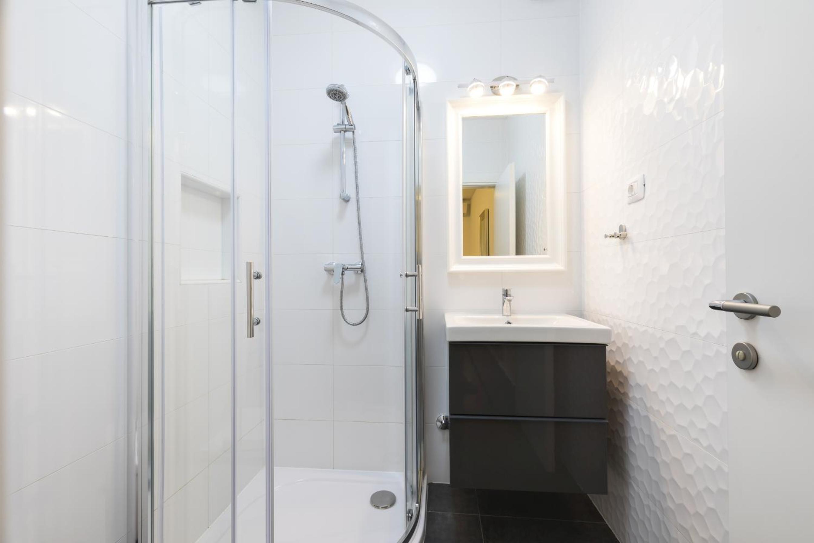 Studio Apartment photo 2