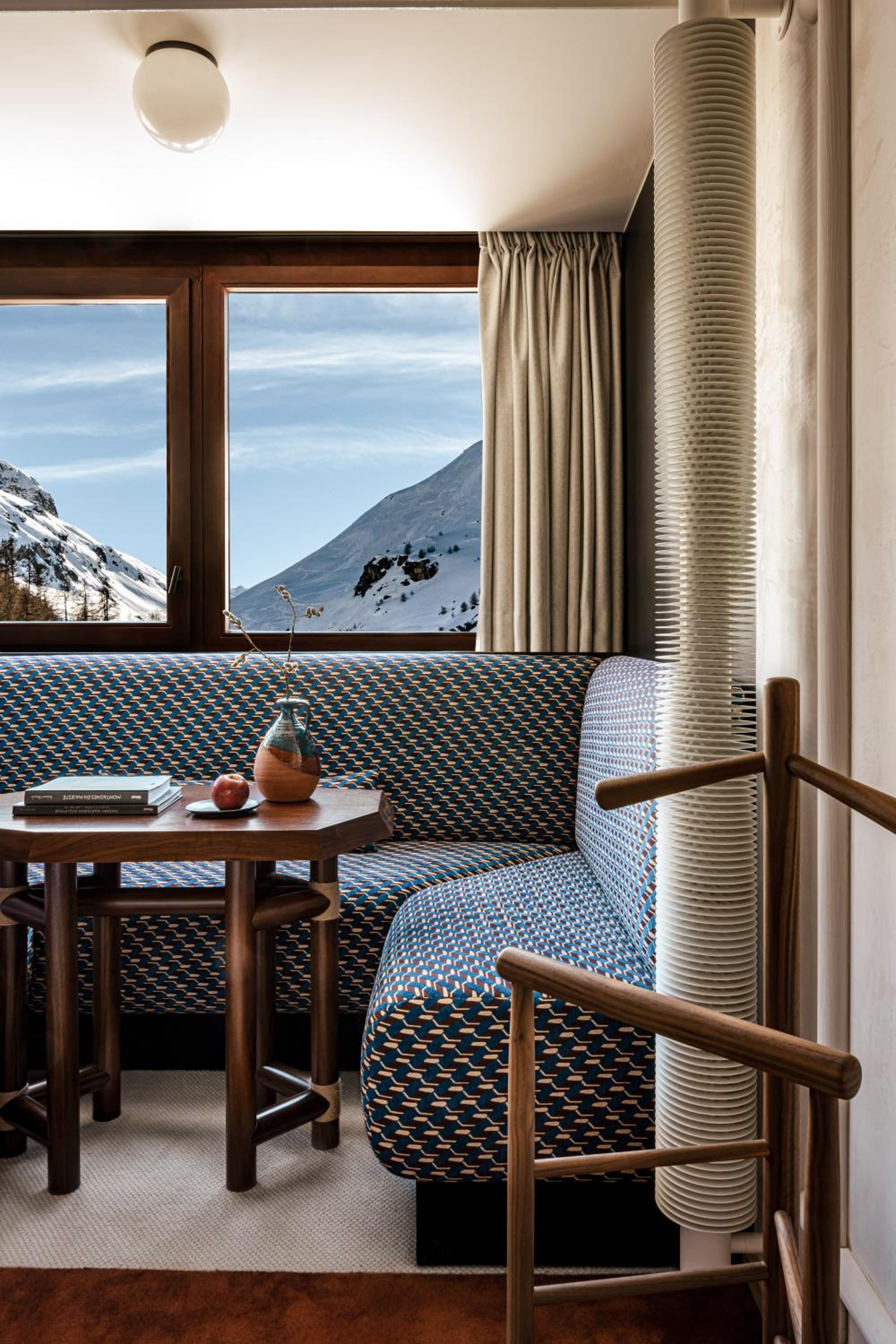 Val d’Isère Under the eaves