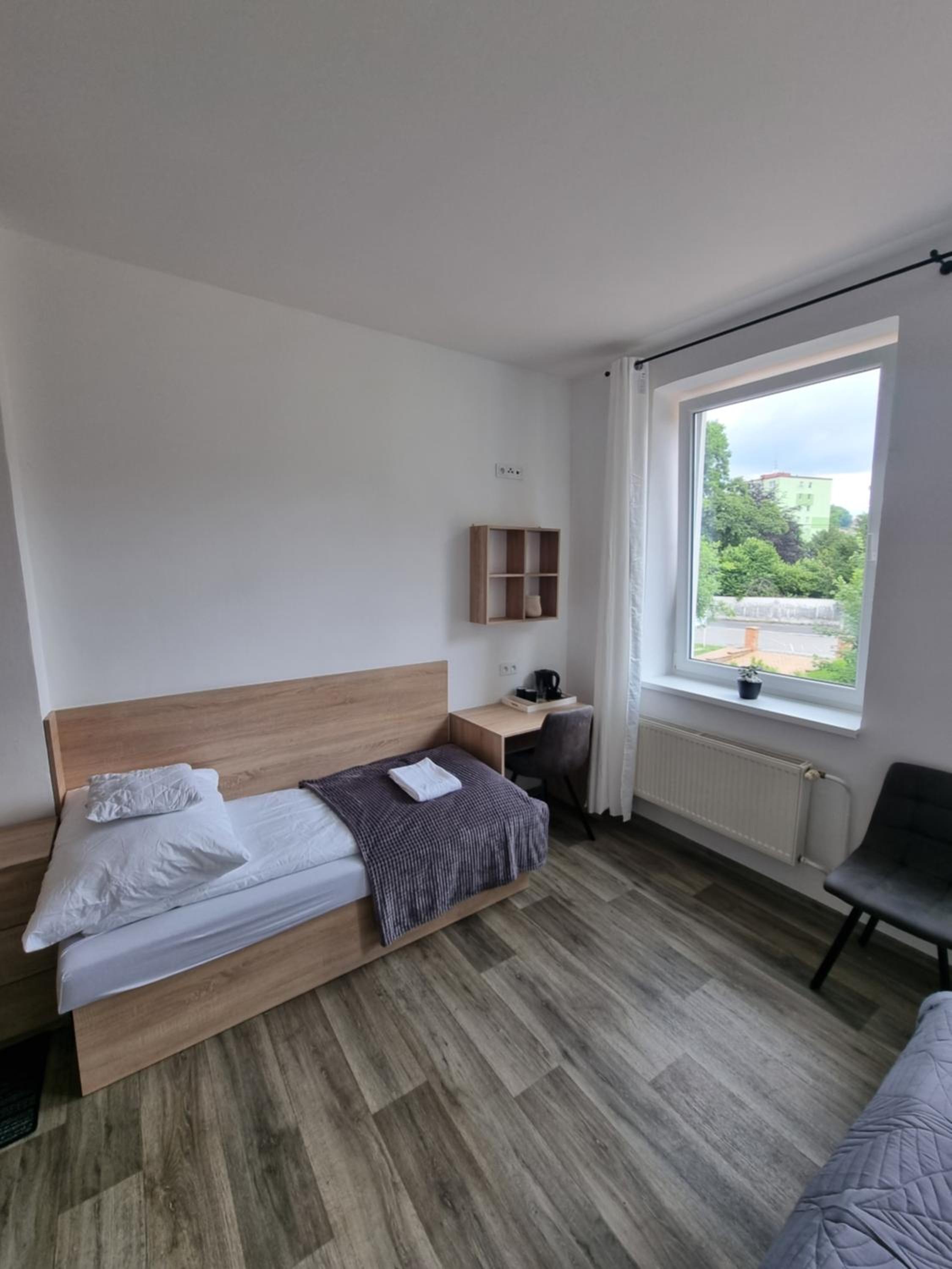 Basic Triple Room with Shared Bathroom photo 2