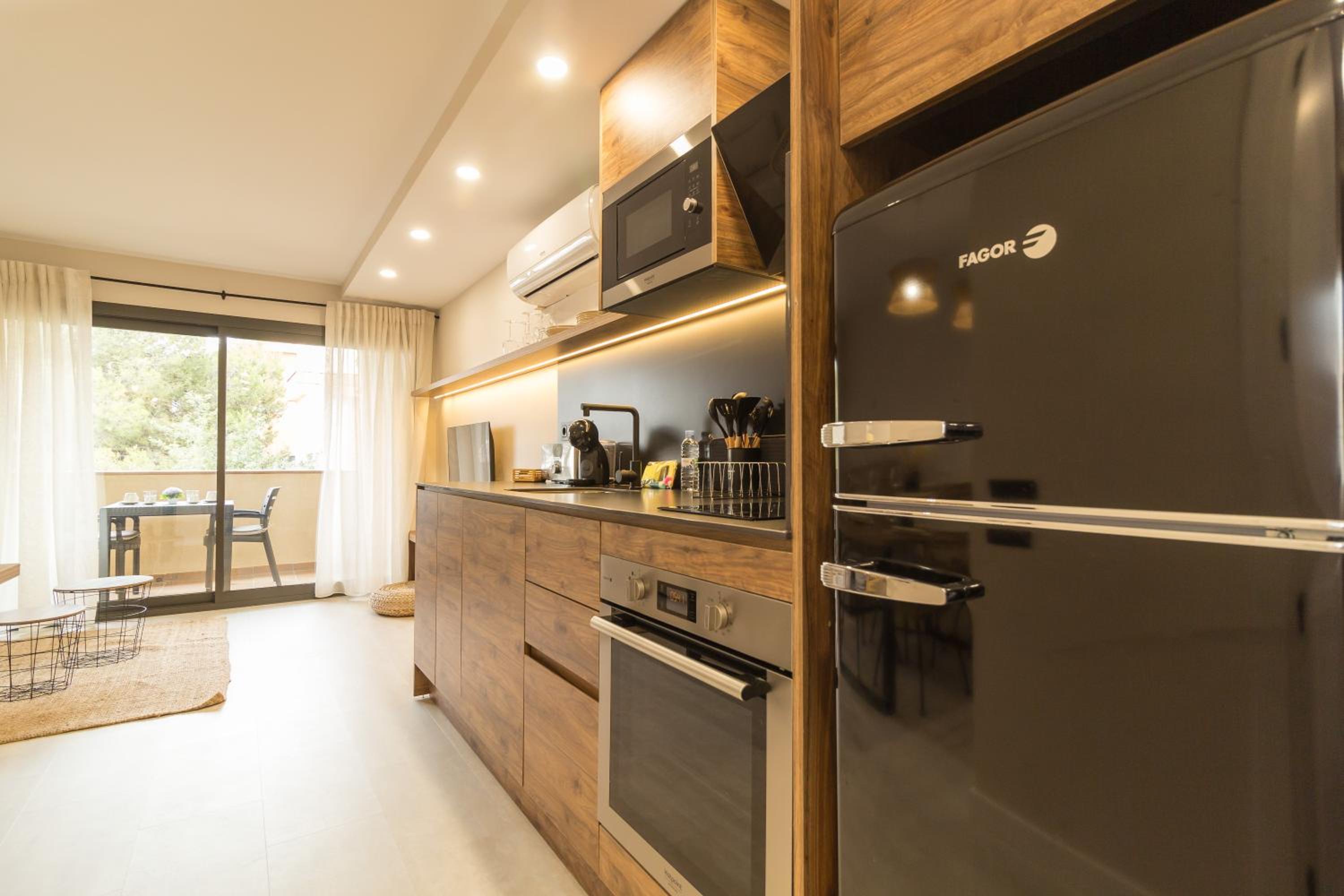 Apartment with Balcony