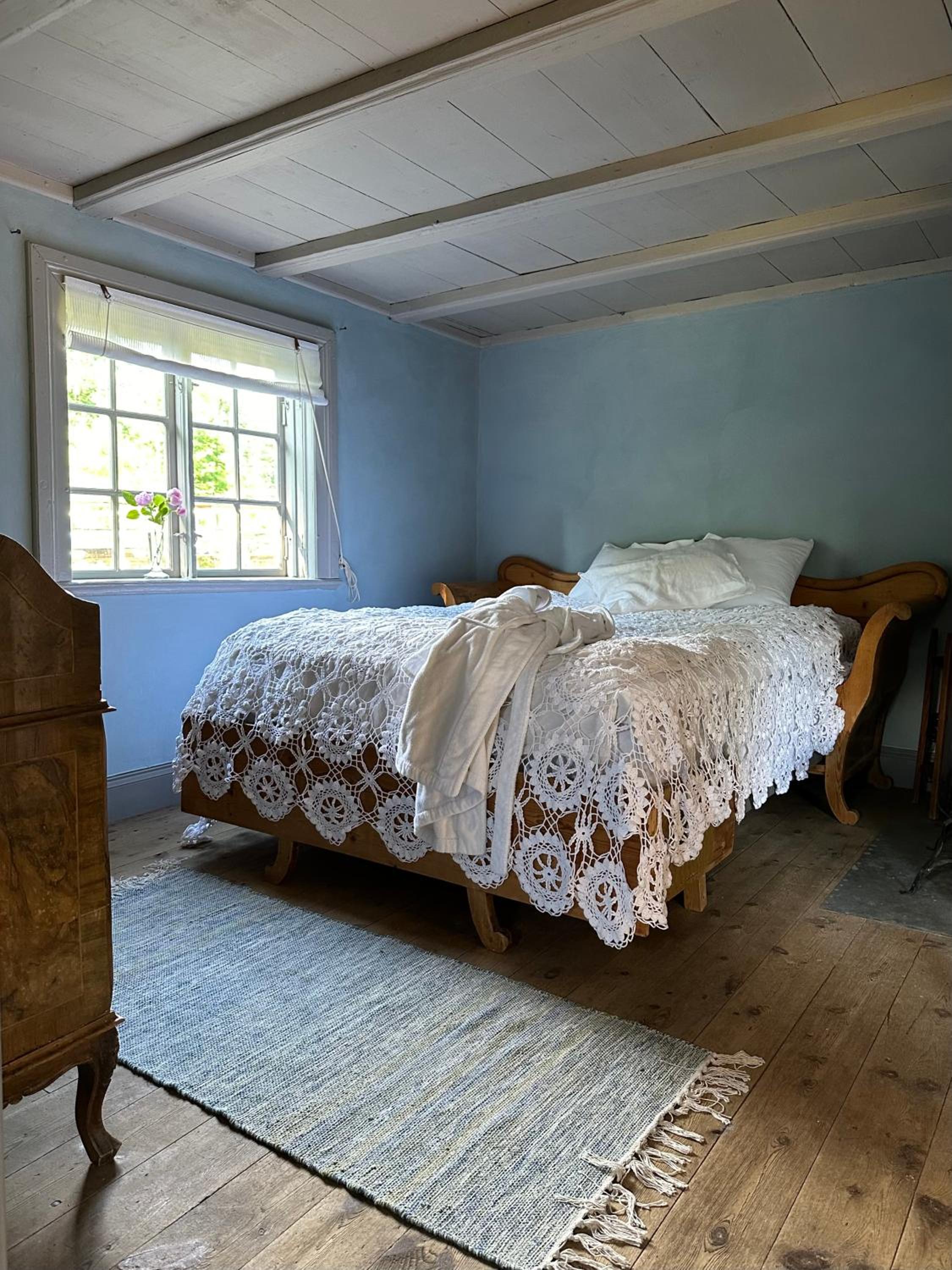 One-Bedroom House photo 1