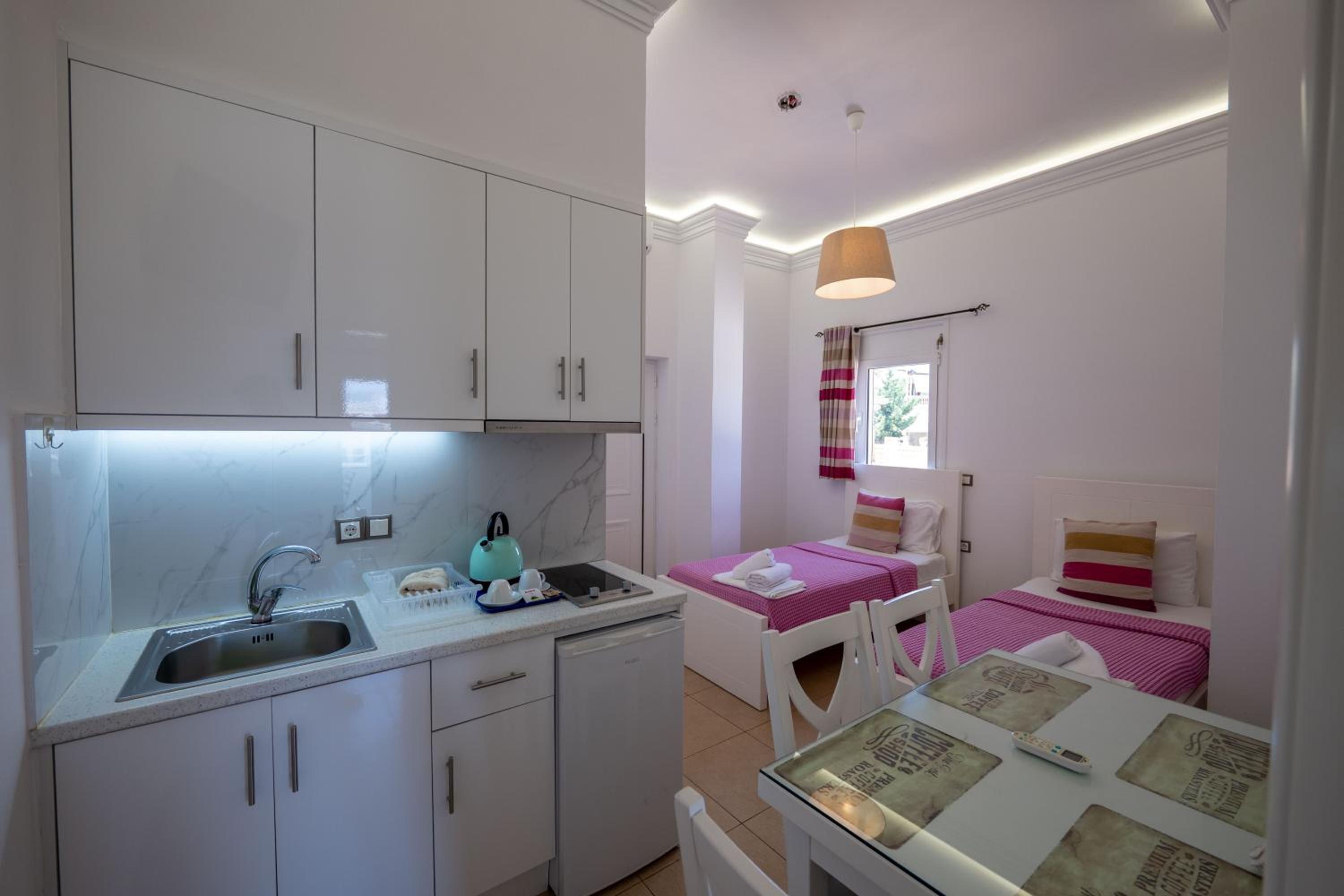 King Suite with Sea View photo 3