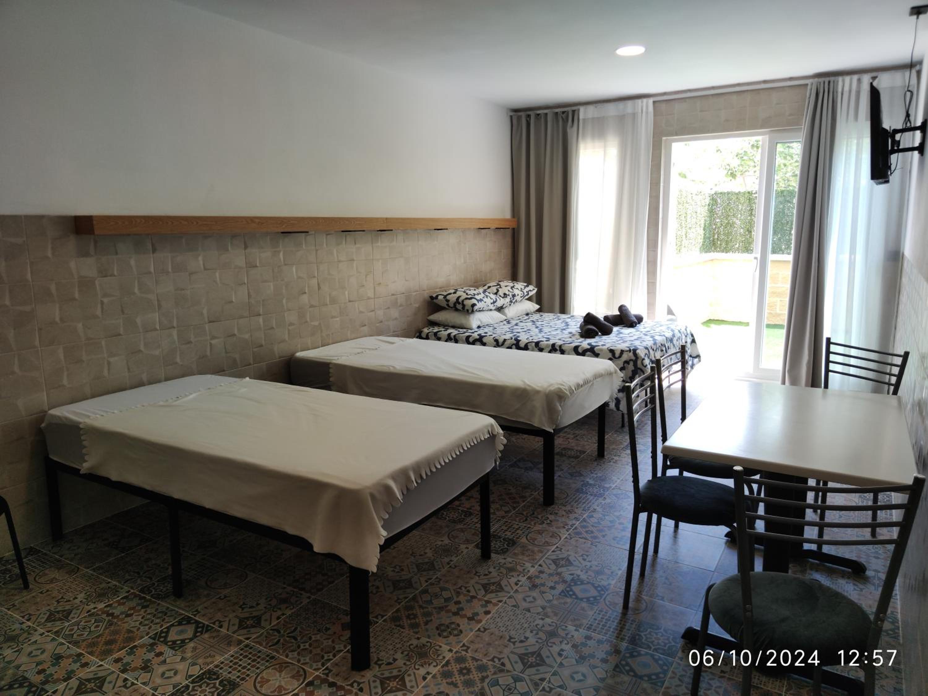 Estudio con terraza
