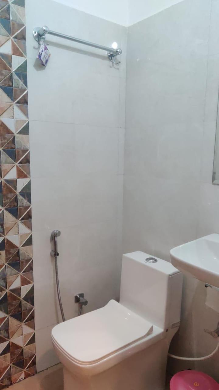 Double Room With Private Bathroom photo 2