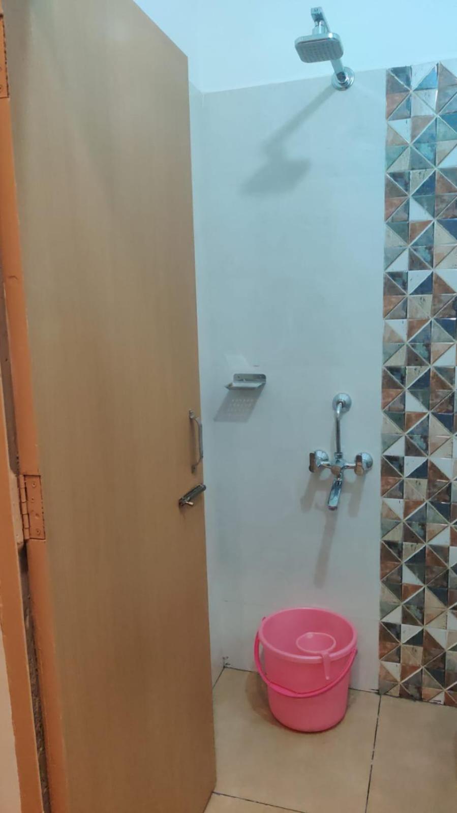 Double Room With Private Bathroom photo 3