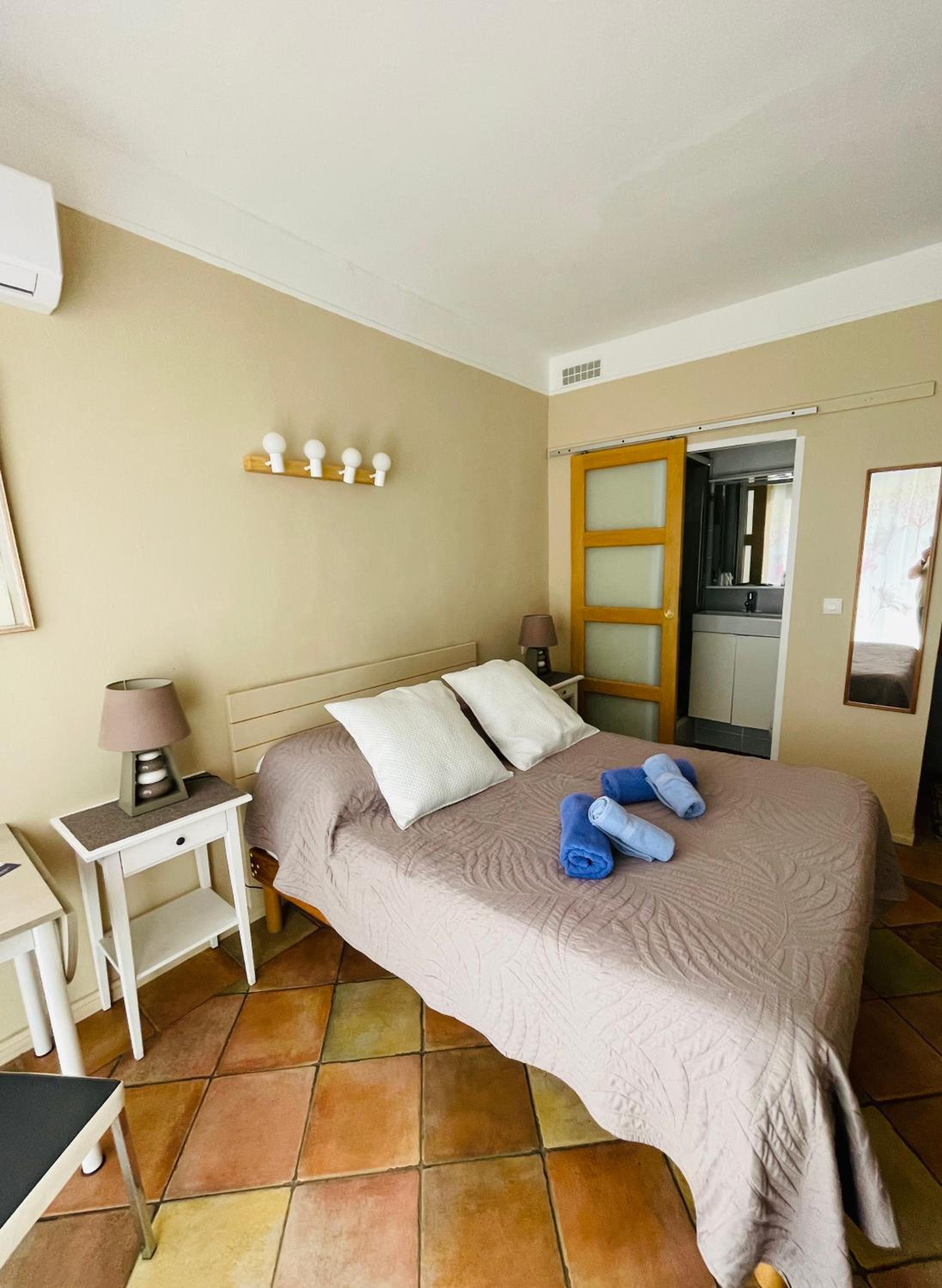 Double Room photo 1