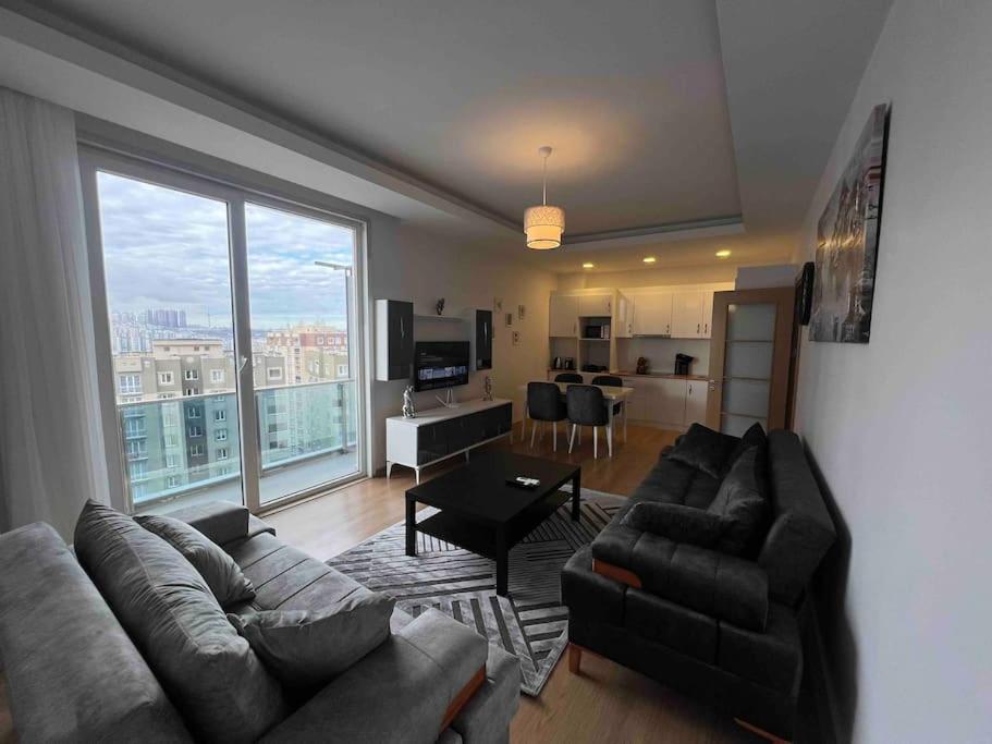 Two-Bedroom Apartment photo 1