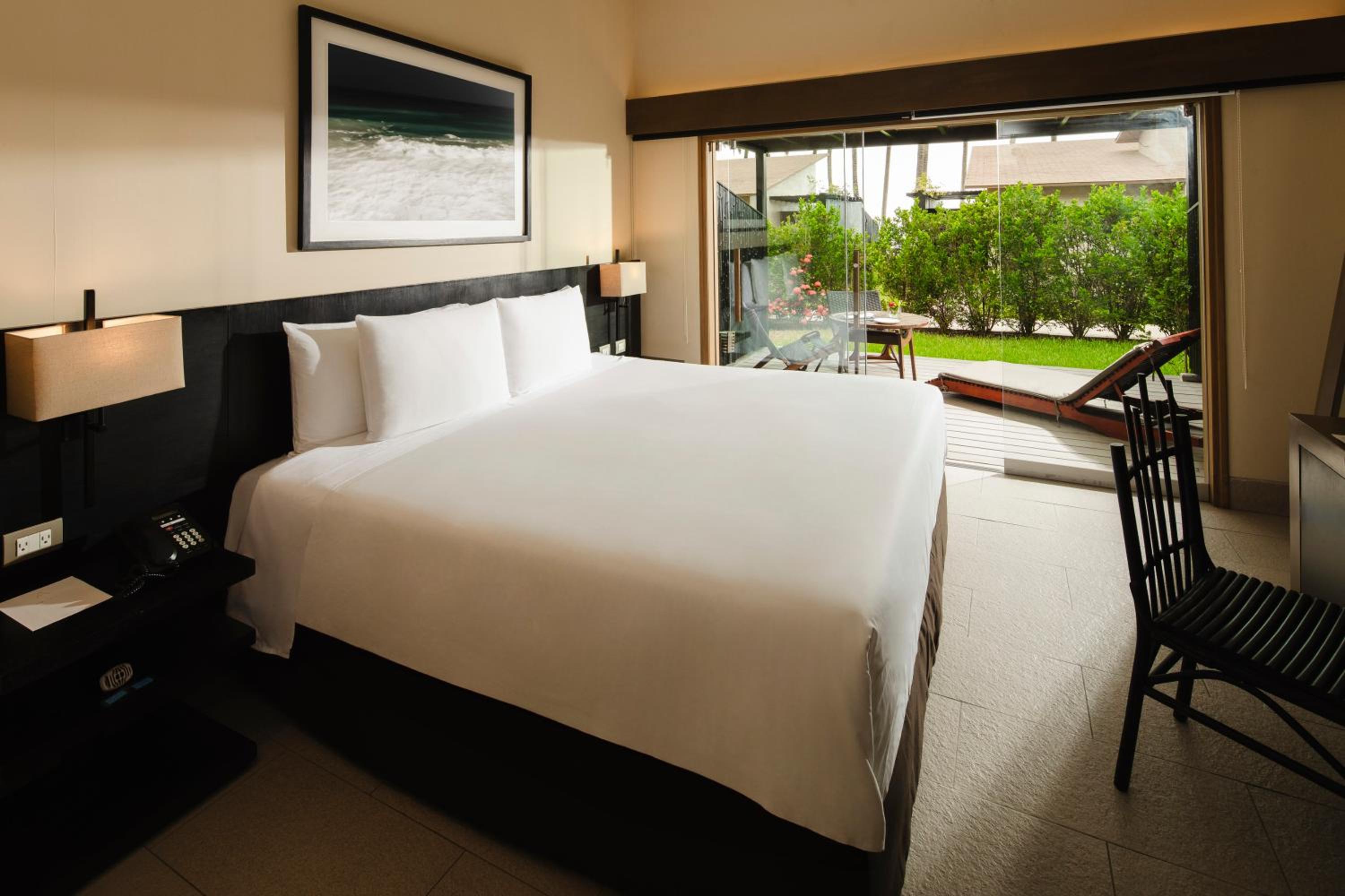 Double or Twin Room with Garden View