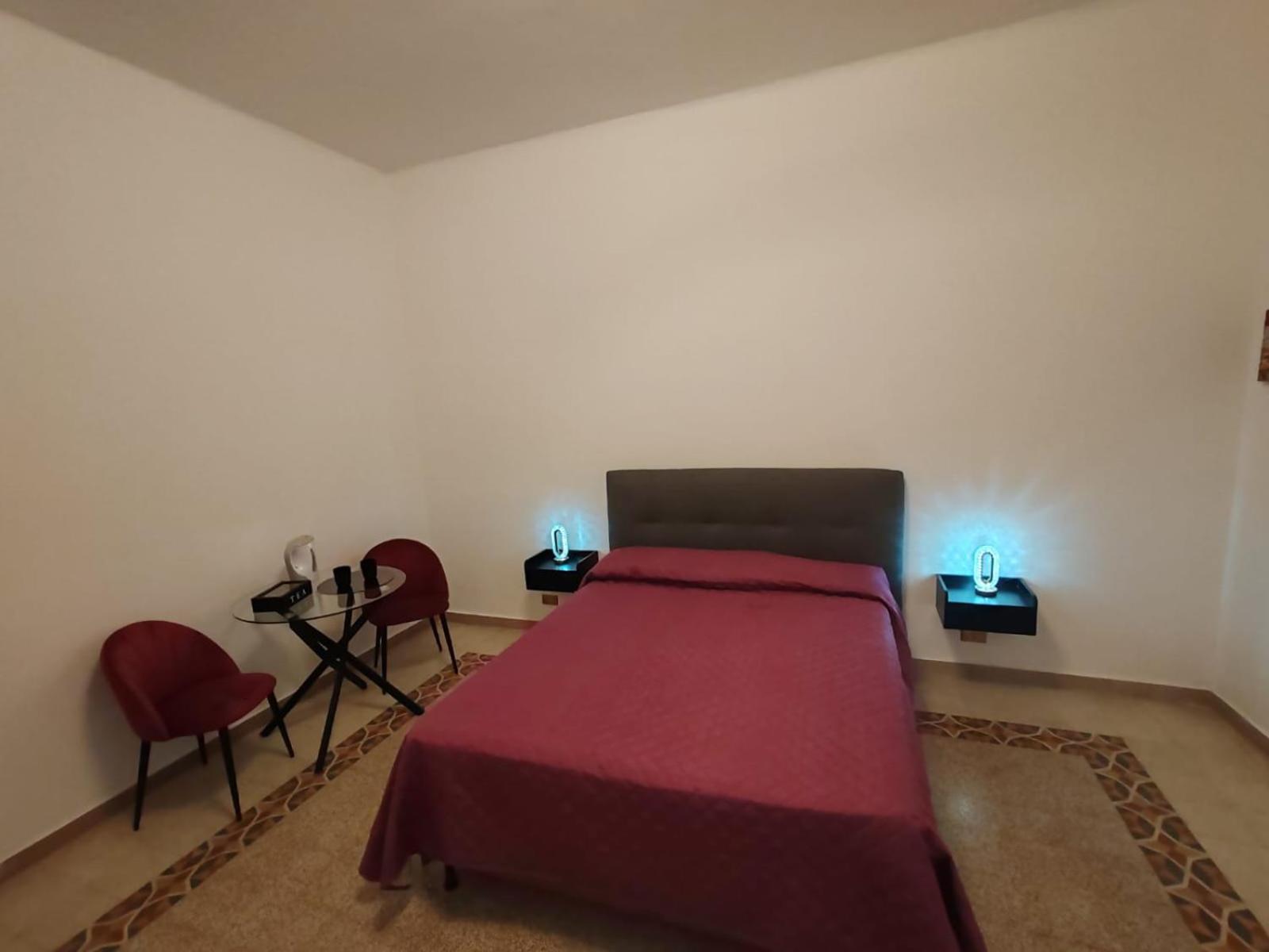 Double Room With Private External Bathroom