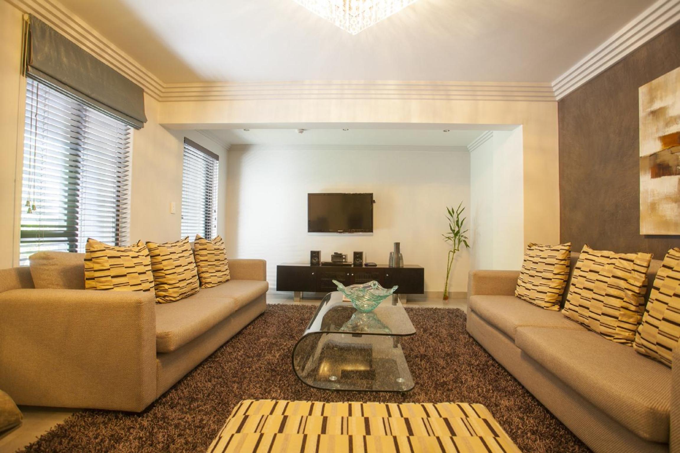 Luxury Apartment 9