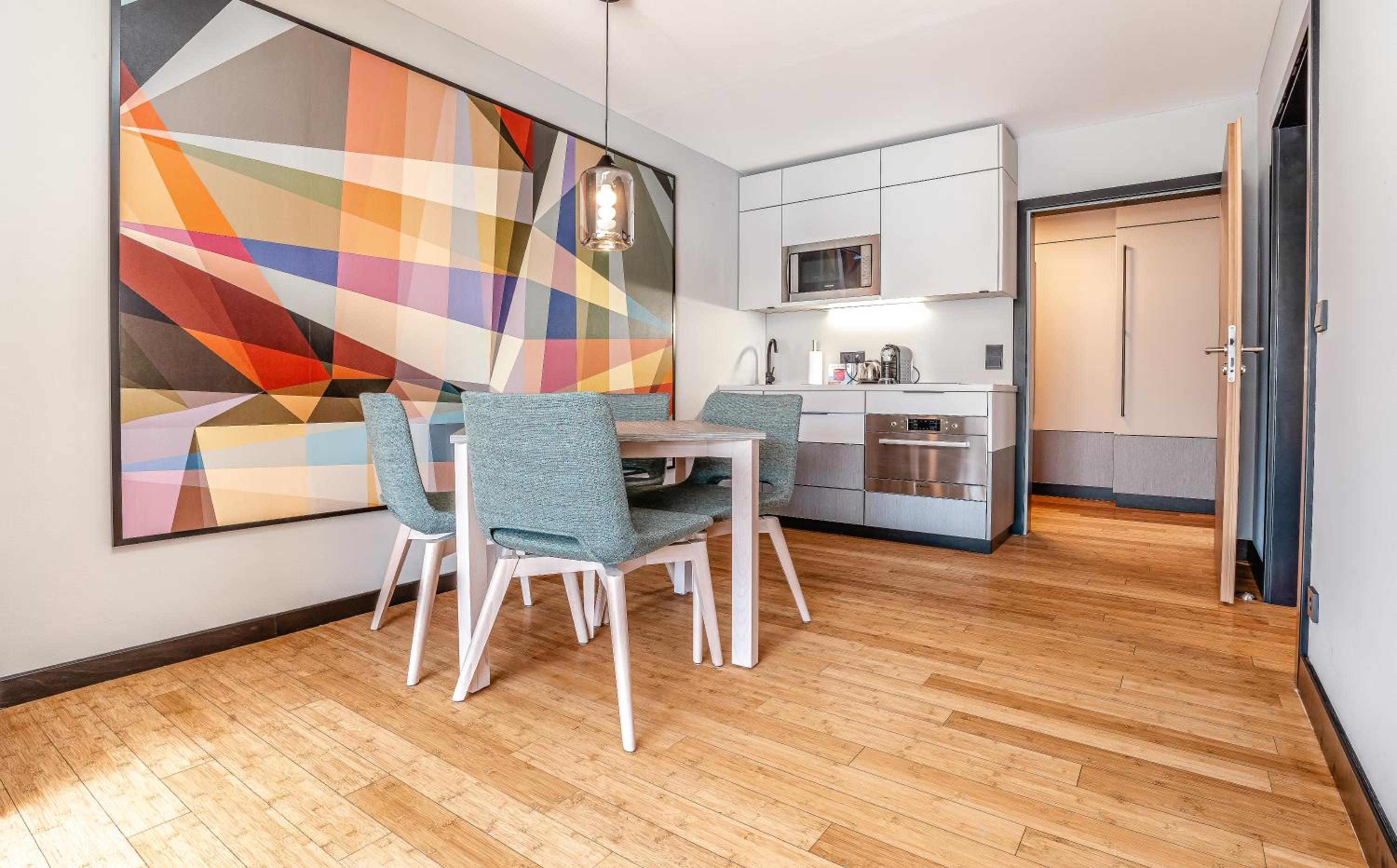 One-Bedroom Apartment - Land Side thumbnail 5