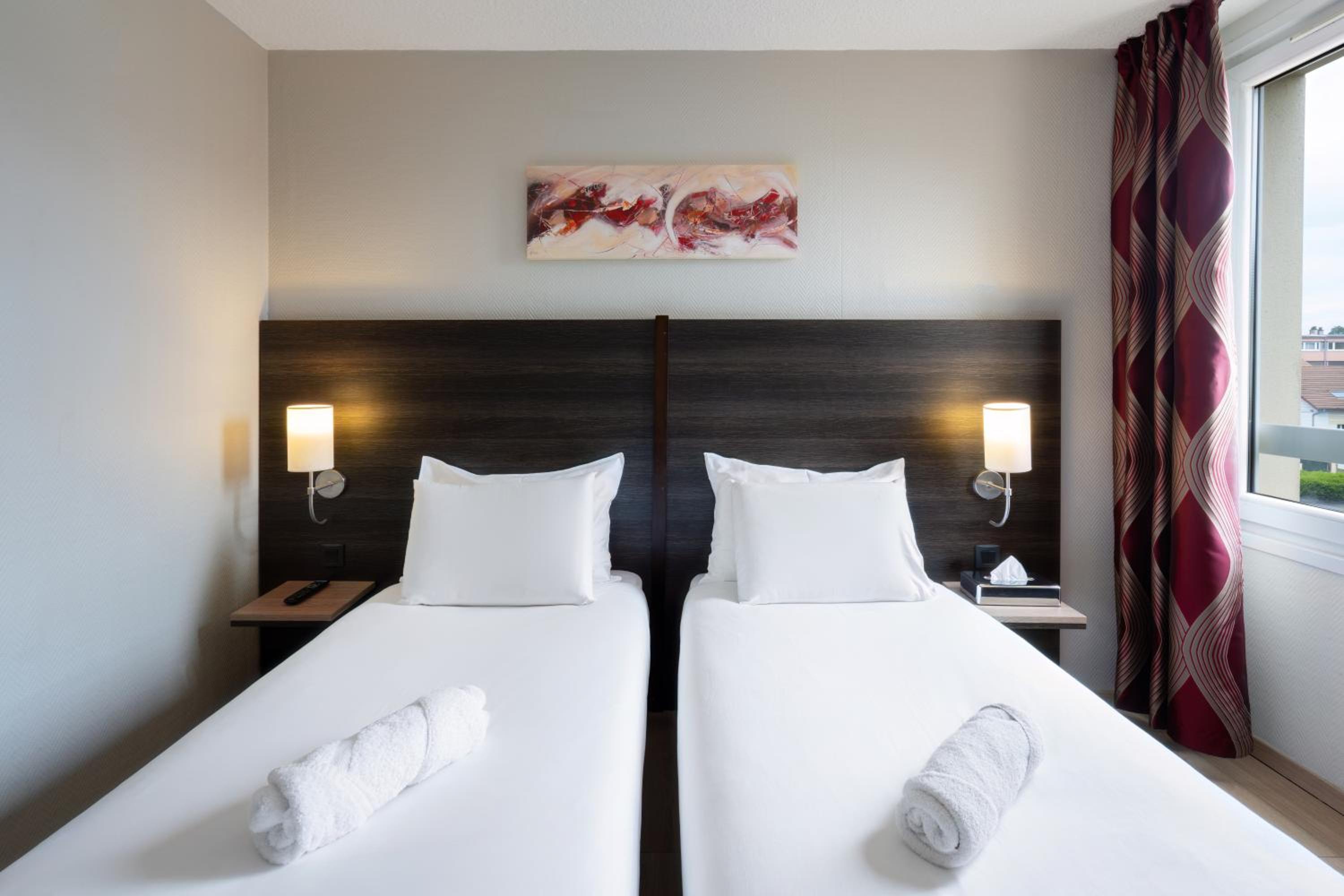 Twin Room - Photo 4