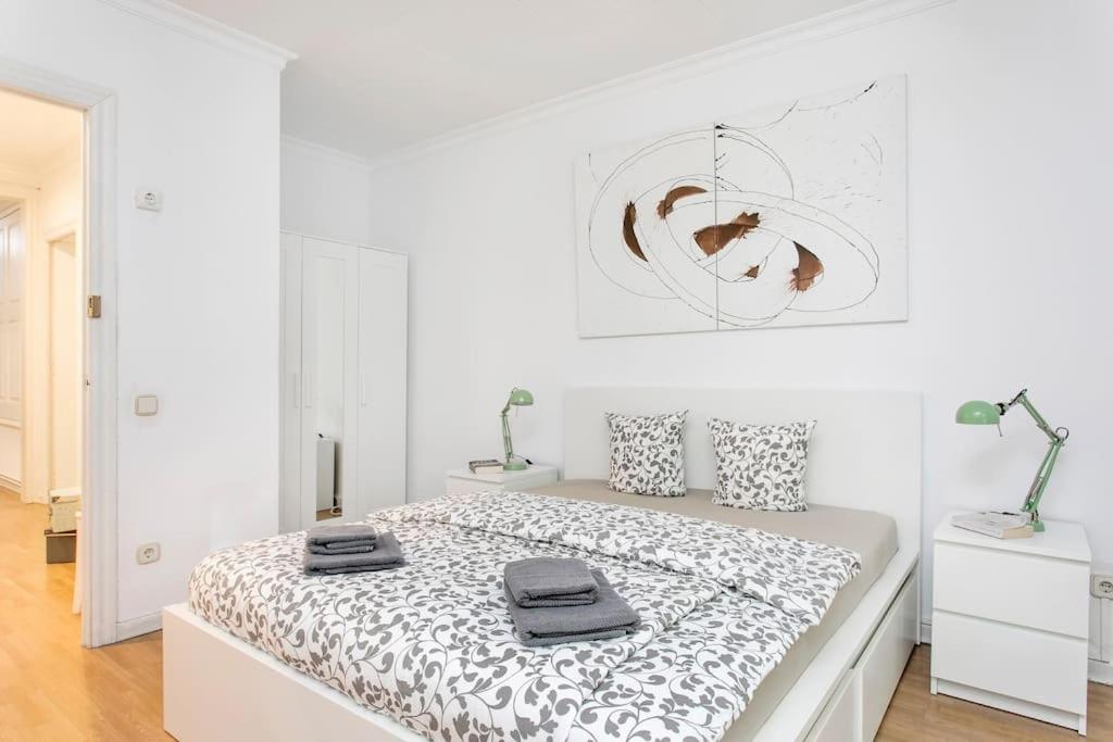Apartment photo 2